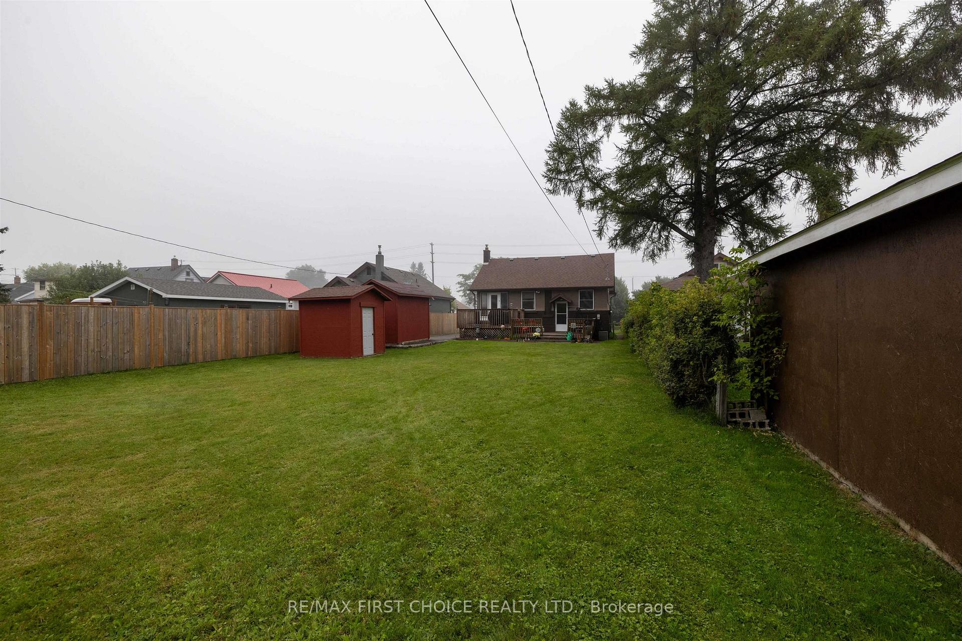 Photo 34 of 370 Mary Street E, Thunder Bay, Westfort — HOMEH