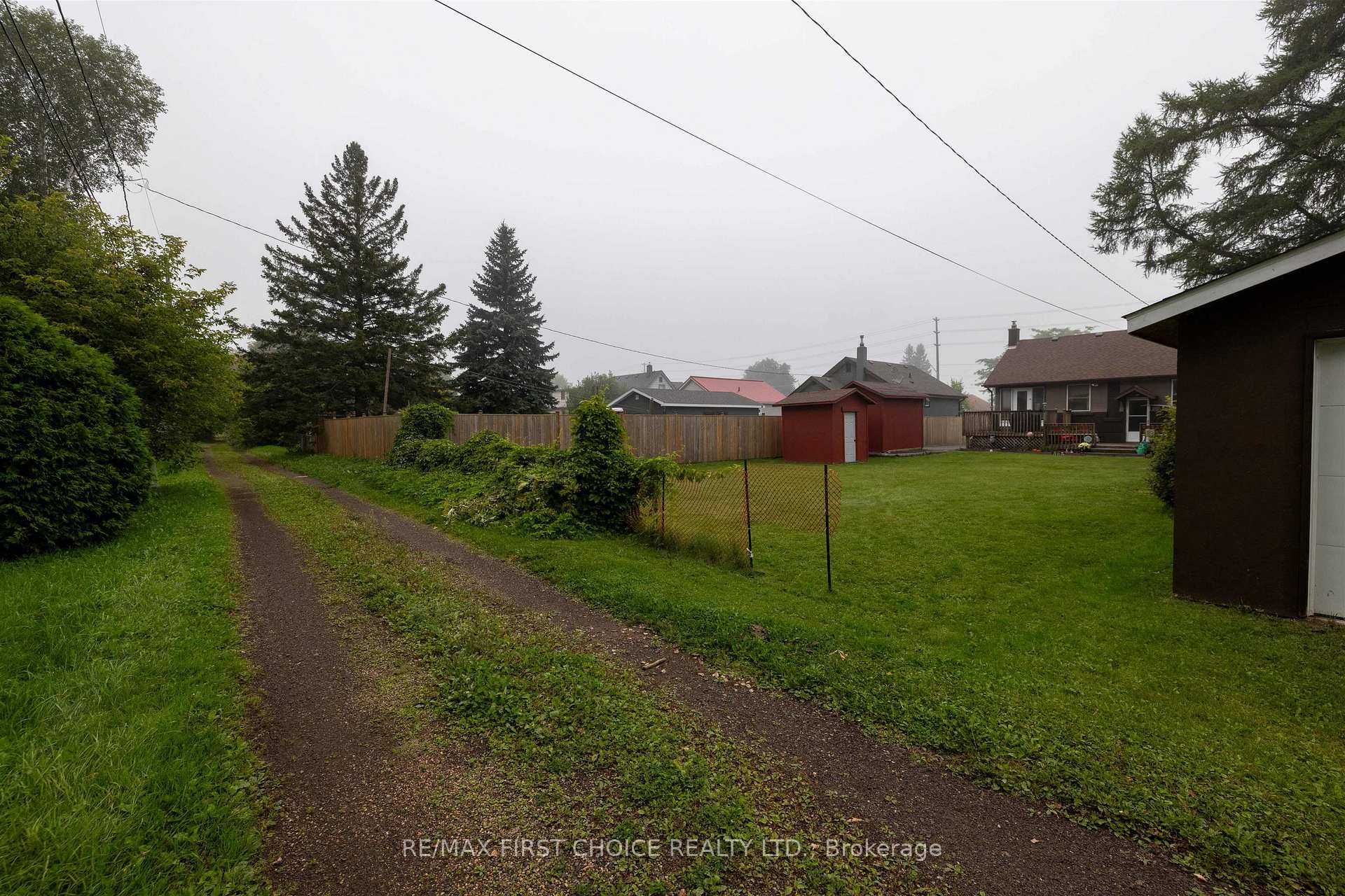 Photo 35 of 370 Mary Street E, Thunder Bay, Westfort — HOMEH