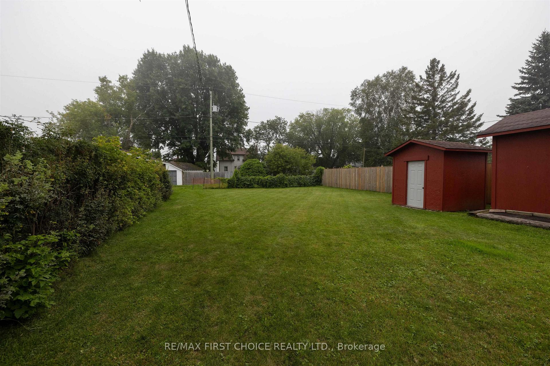 Photo 36 of 370 Mary Street E, Thunder Bay, Westfort — HOMEH