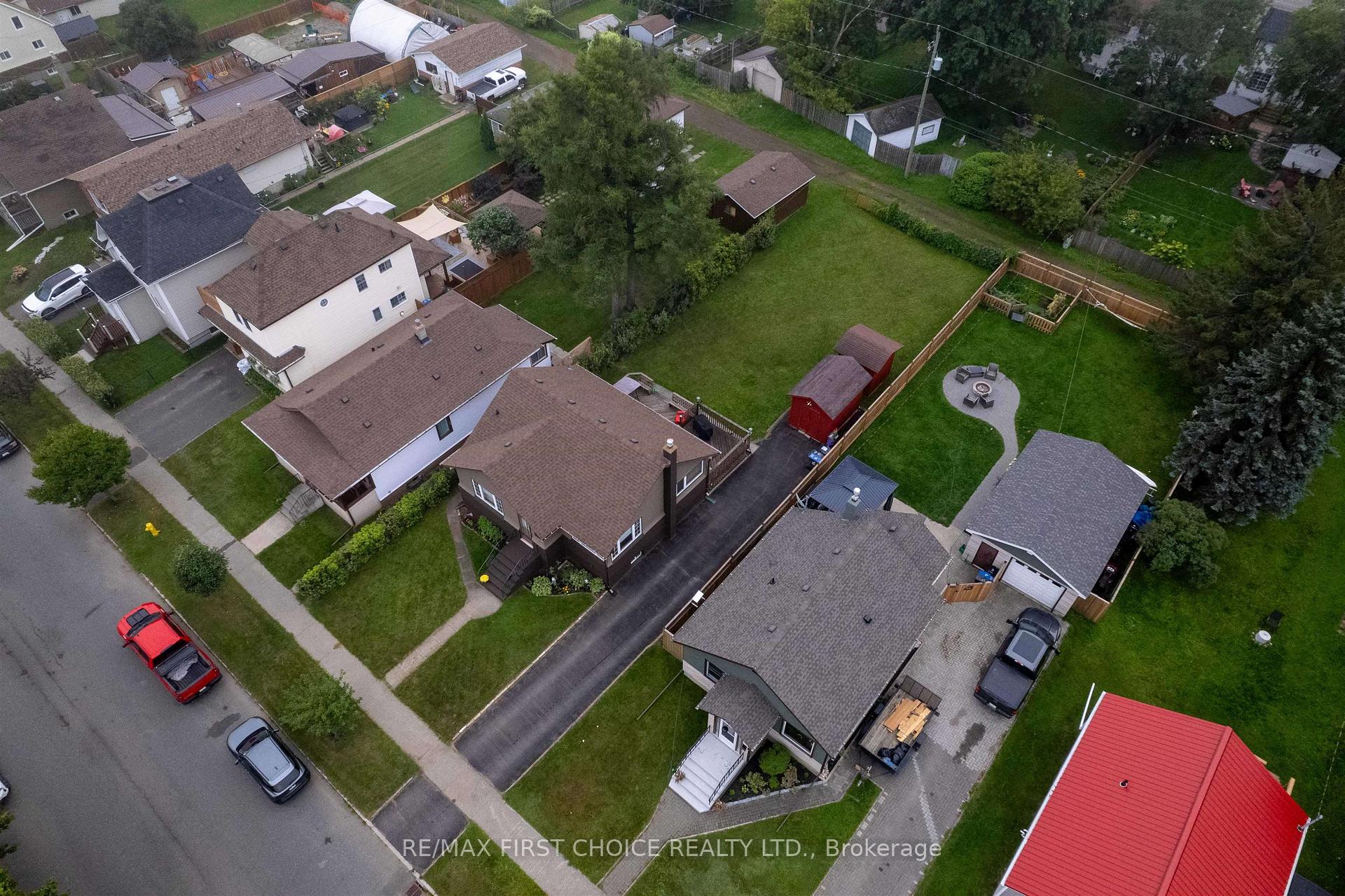 Photo 38 of 370 Mary Street E, Thunder Bay, Westfort — HOMEH