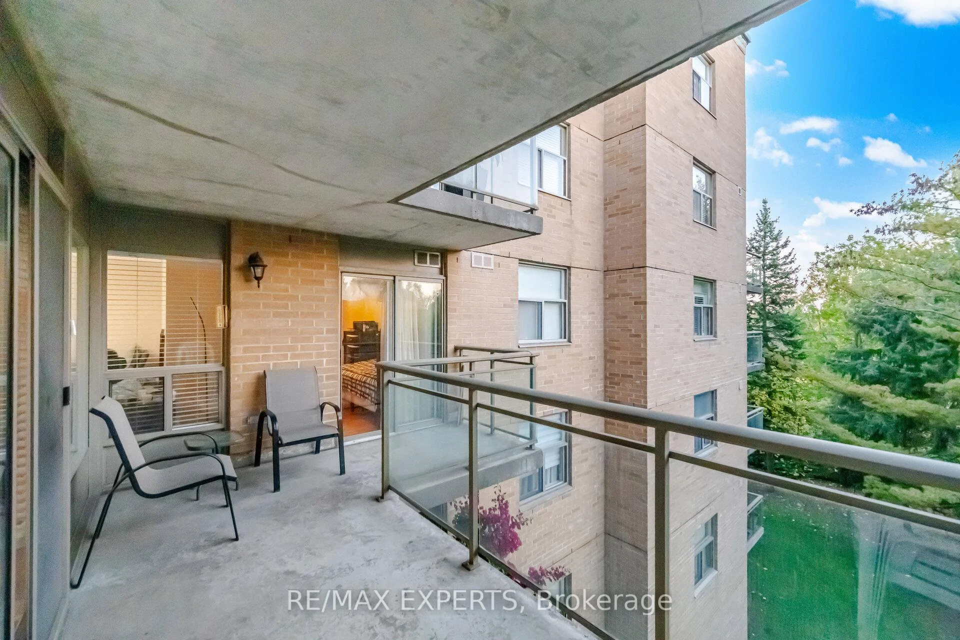 Photo 14 of Unit 304, 2504 Rutherford Road, Vaughan, Maple — HOMEH