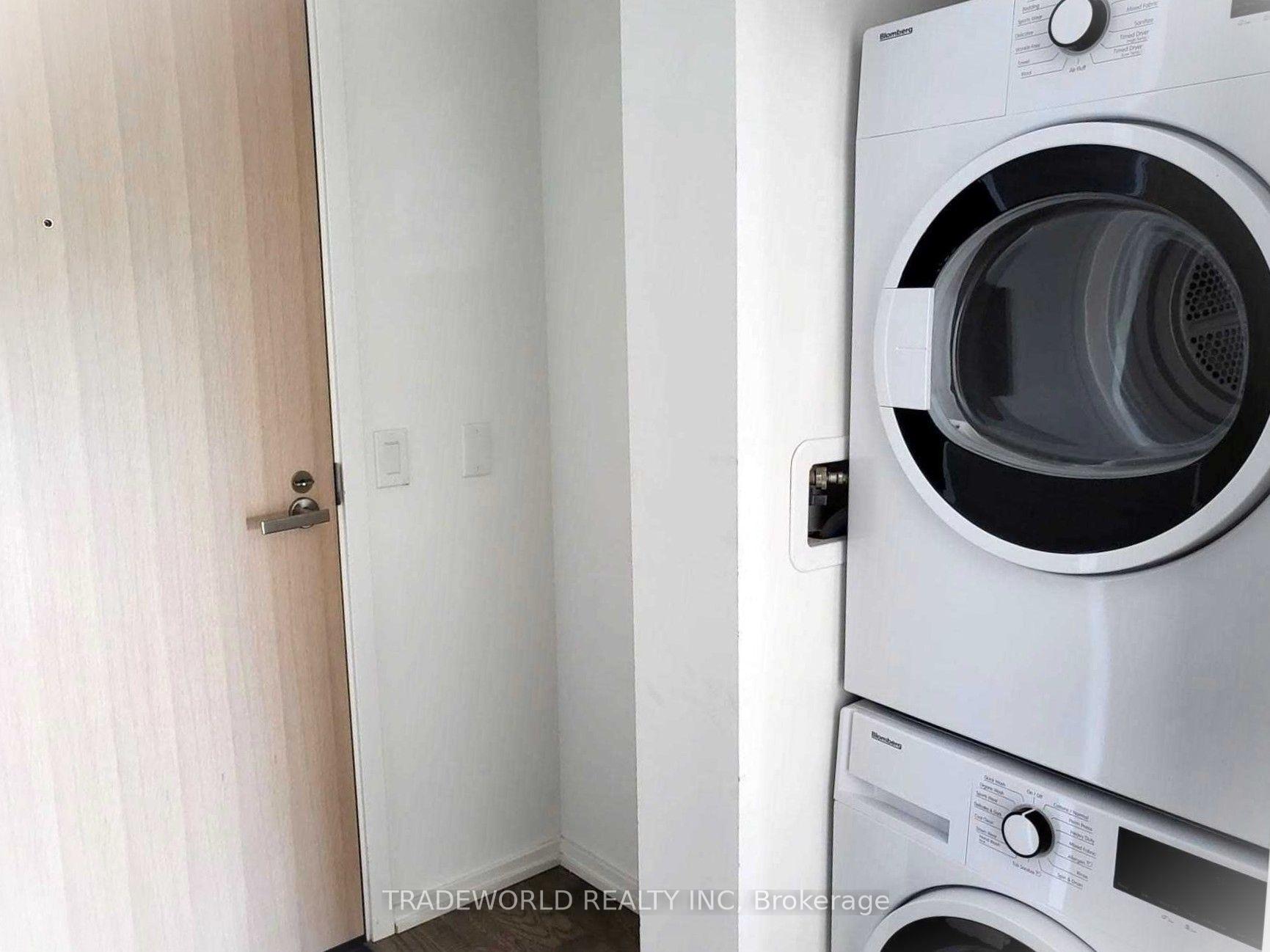 Photo 9 of Unit 1913, 5 Soudan Avenue, Toronto, Mount Pleasant West — HOMEH