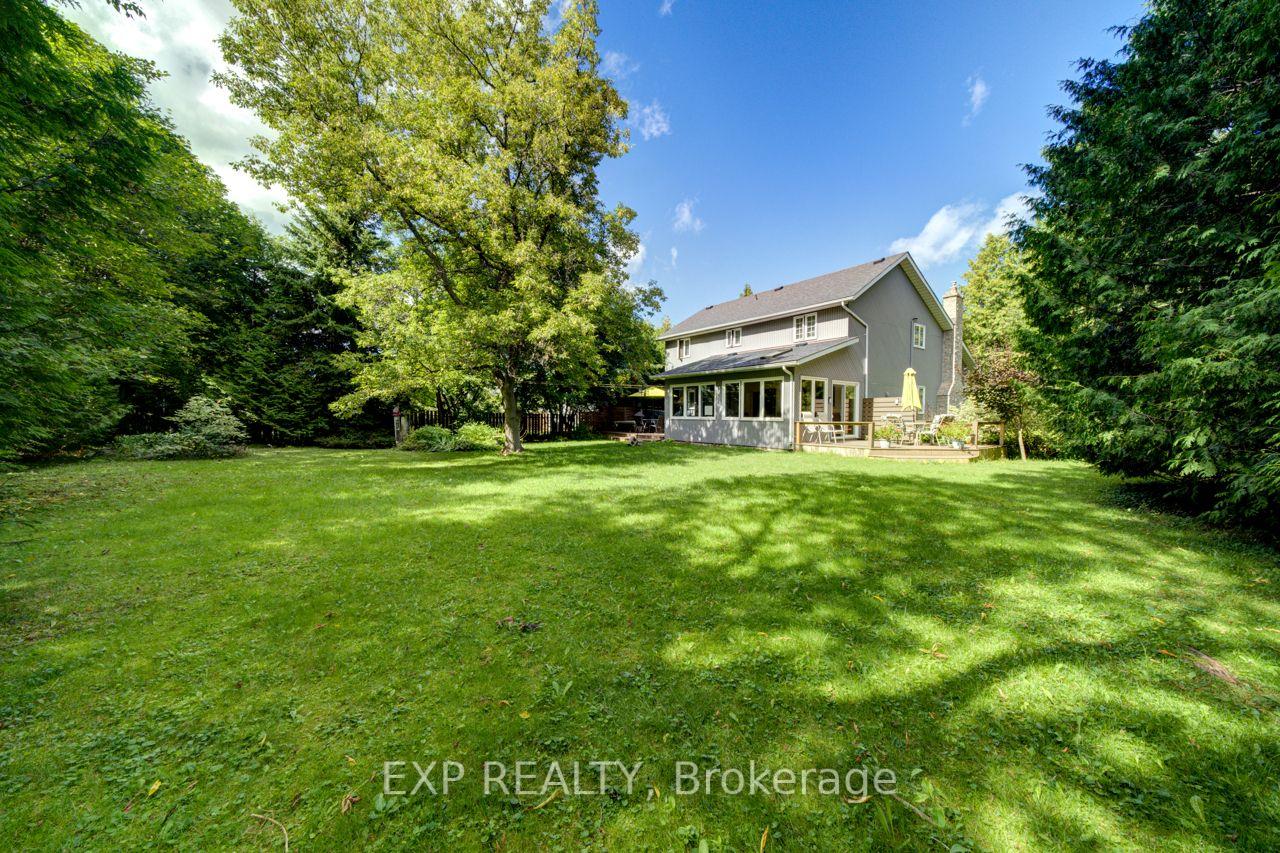 Photo 2 of 49 King Street W, Blue Mountains — HOMEH