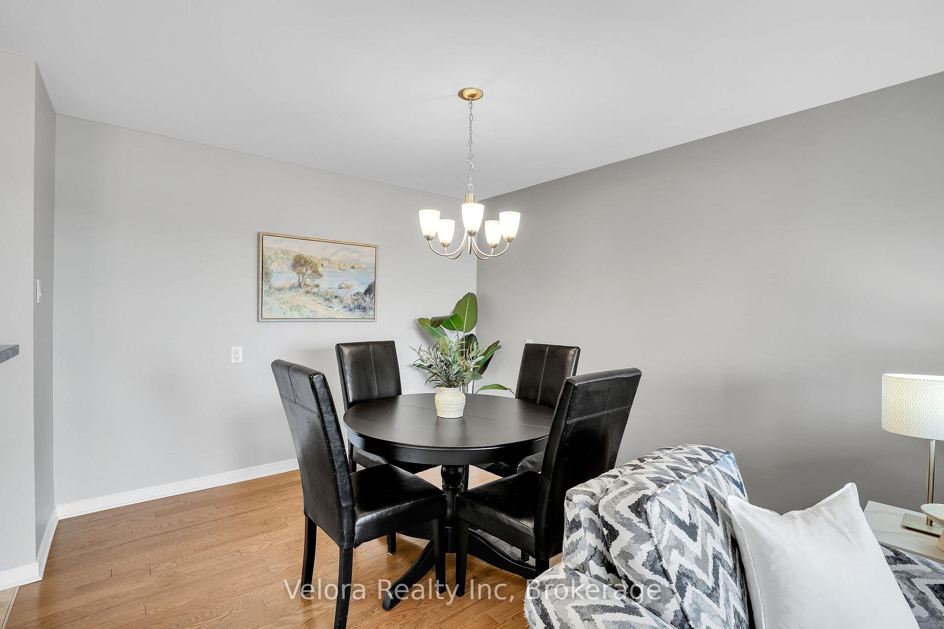 Photo 13 of Unit 209, 3275 Saint Joseph Boulevard, Ottawa, Bilberry Creek/Queenswood Heights — HOMEH