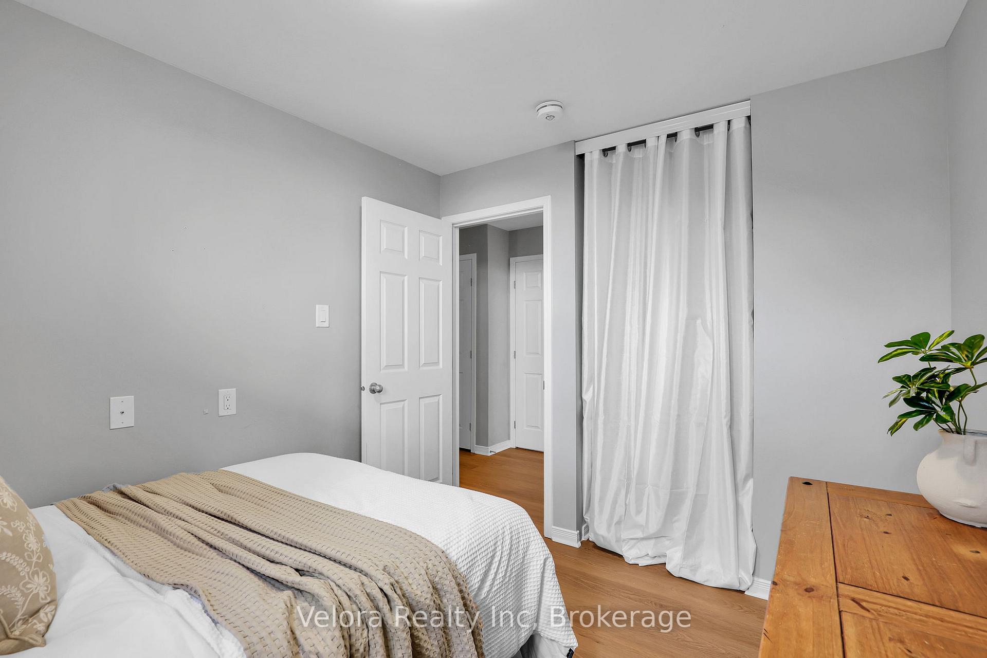 Photo 26 of Unit 209, 3275 Saint Joseph Boulevard, Ottawa, Bilberry Creek/Queenswood Heights — HOMEH