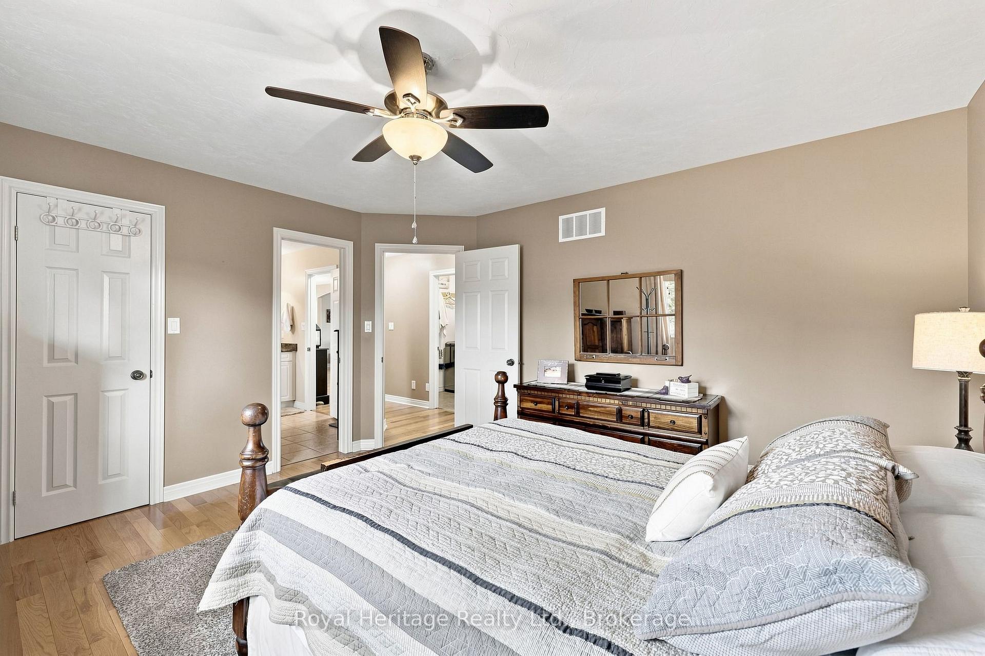 Photo 15 of 10 Fox Den Drive, Brighton — HOMEH