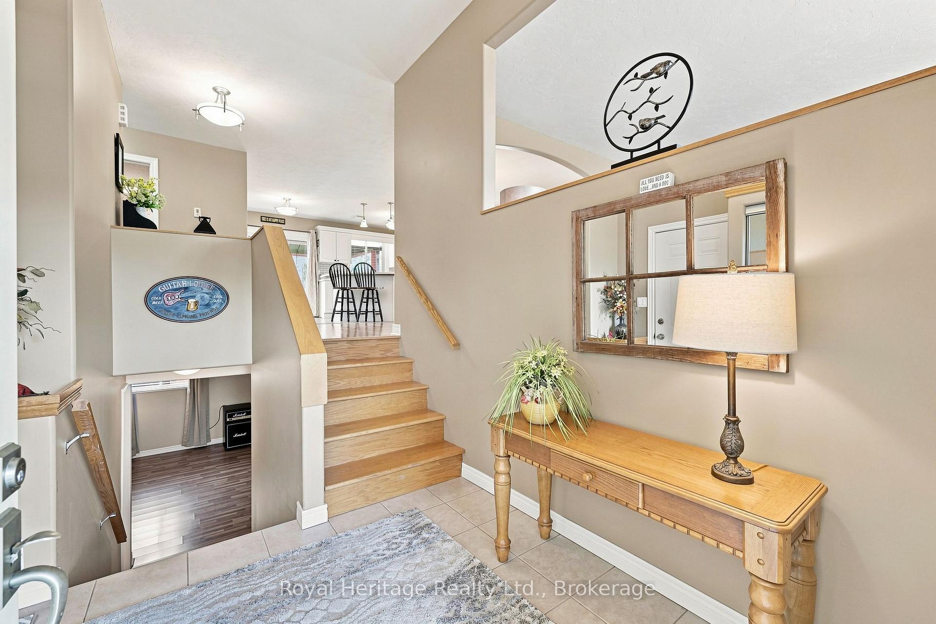 Photo 21 of 10 Fox Den Drive, Brighton — HOMEH
