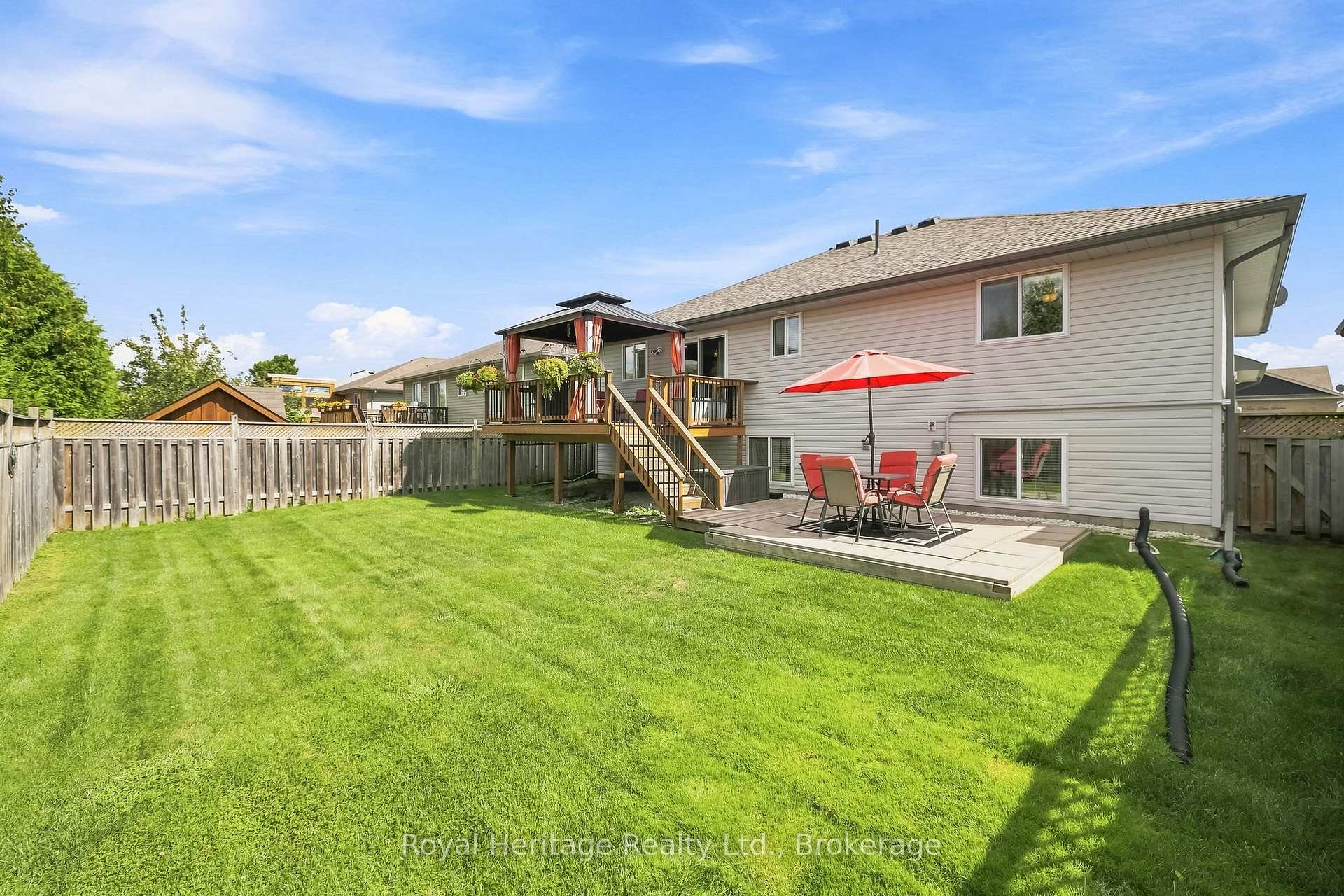 Photo 37 of 10 Fox Den Drive, Brighton — HOMEH
