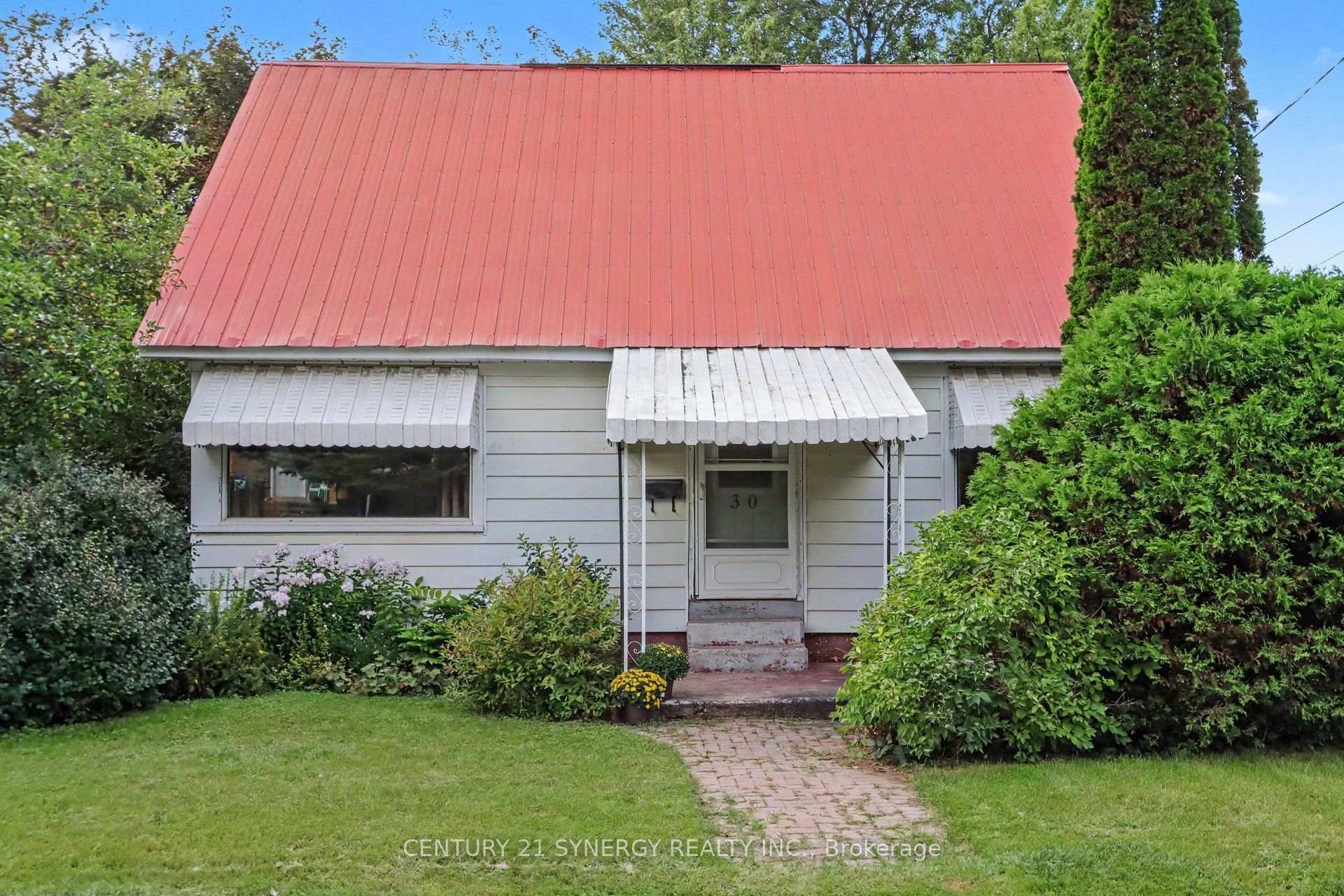 Photo 2 of 30 James Street, Smiths Falls, Smiths Falls — HOMEH