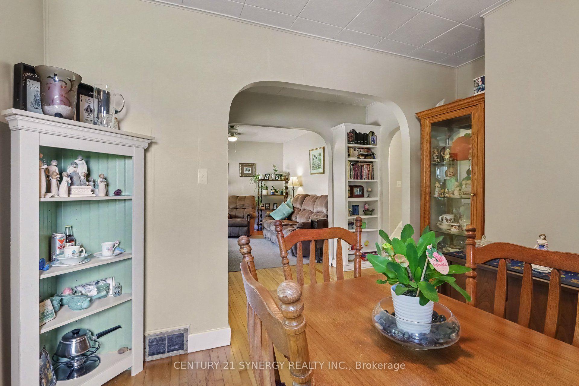 Photo 10 of 30 James Street, Smiths Falls, Smiths Falls — HOMEH