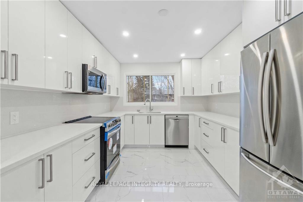 Photo 9 of Unit A, 25 Newhaven Street, Ottawa, Manordale — HOMEH