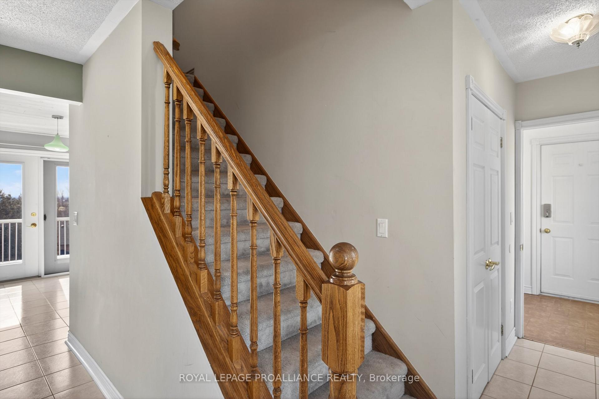 Photo 22 of 1539 Cherryhill Road, Peterborough, Monaghan Ward 2 — HOMEH