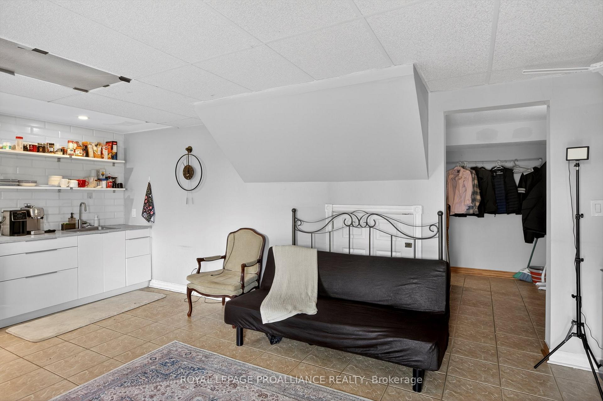 Photo 31 of 1539 Cherryhill Road, Peterborough, Monaghan Ward 2 — HOMEH