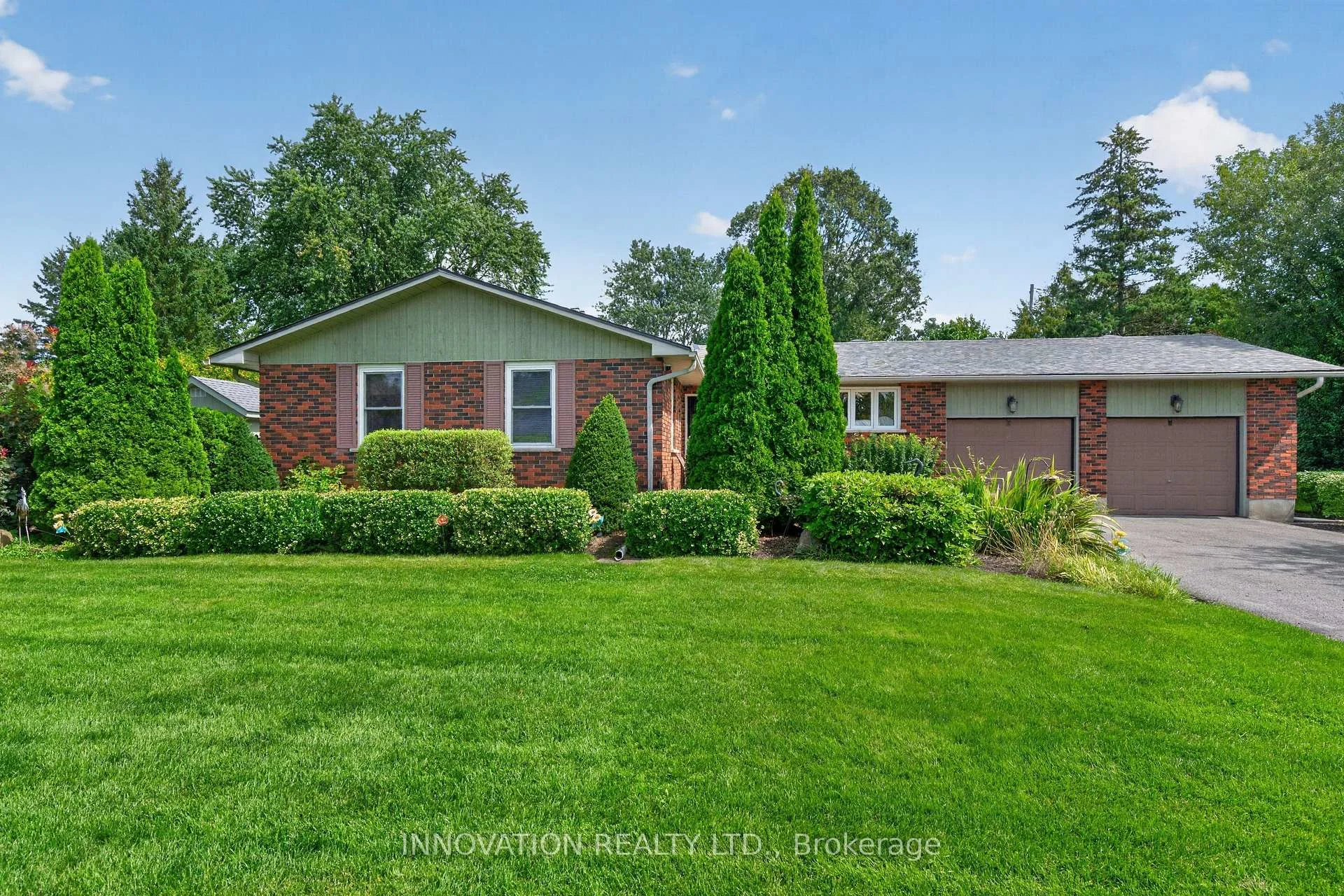 Photo 1 of 5569 South River Drive, Ottawa, Manotick Long Island & Nicholls Island — HOMEH