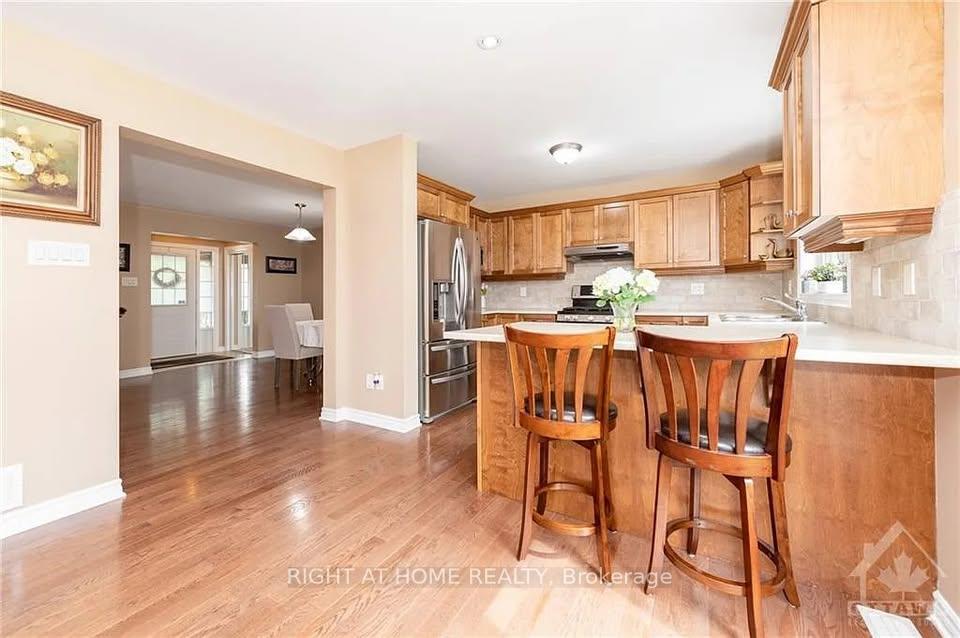 Photo 8 of 250 Tempest Drive, Ottawa, Stittsville (North) — HOMEH