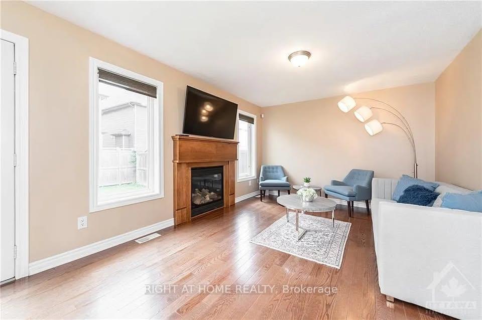 Photo 13 of 250 Tempest Drive, Ottawa, Stittsville (North) — HOMEH