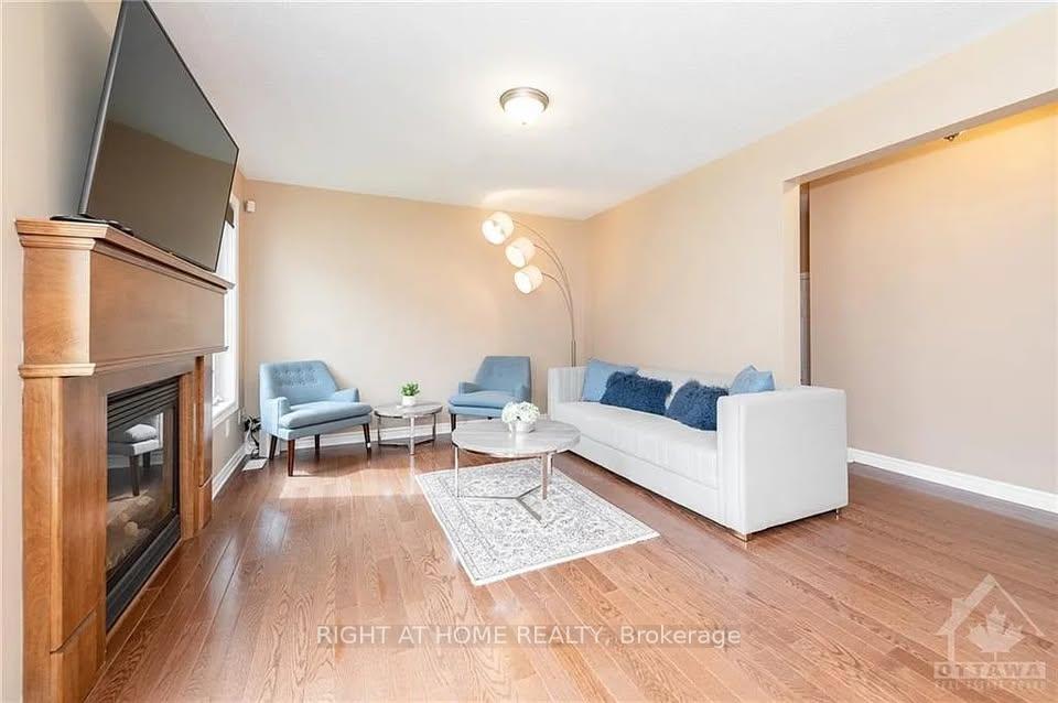 Photo 14 of 250 Tempest Drive, Ottawa, Stittsville (North) — HOMEH
