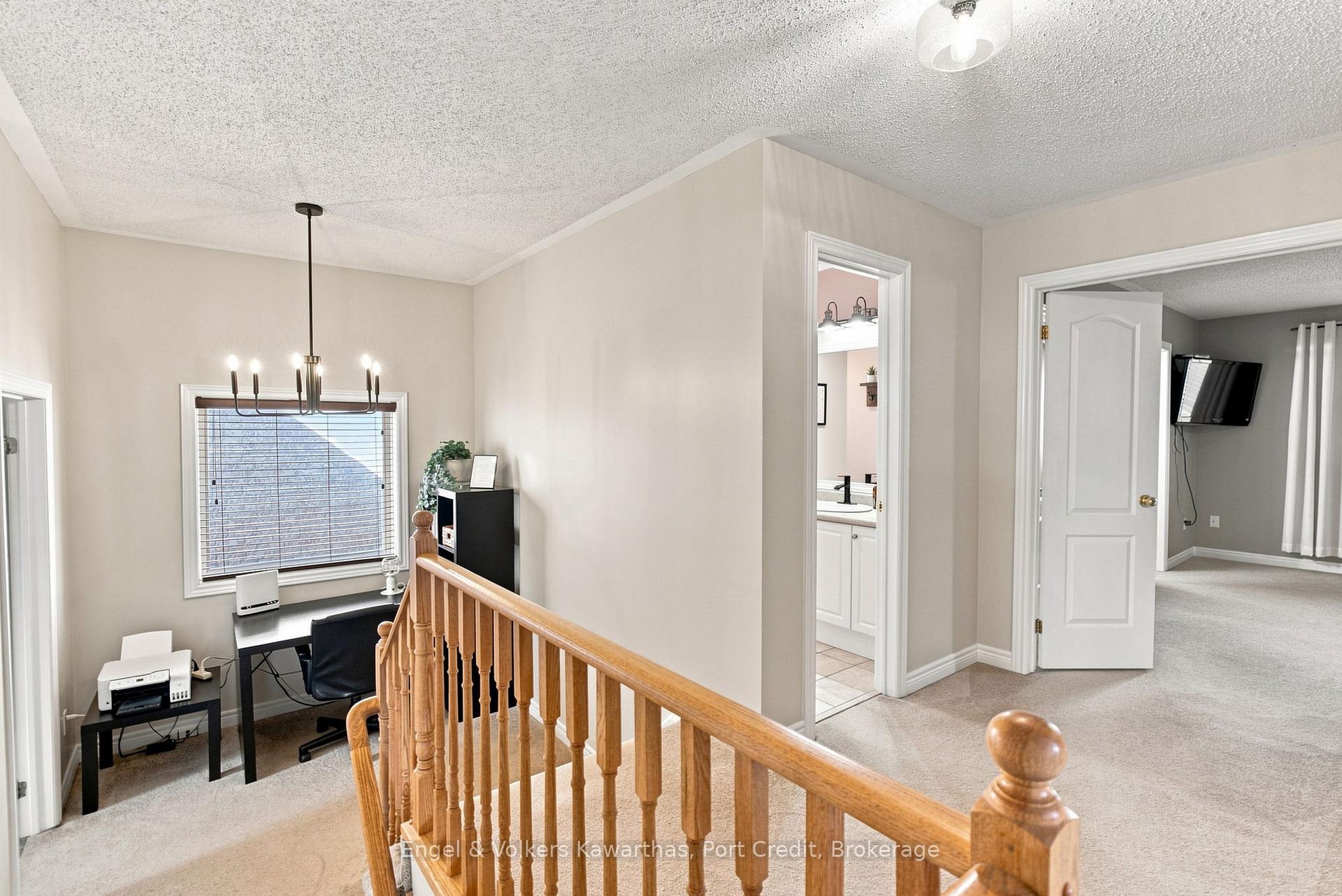 Photo 26 of 71 Beckett Crescent, Clarington, Courtice — HOMEH