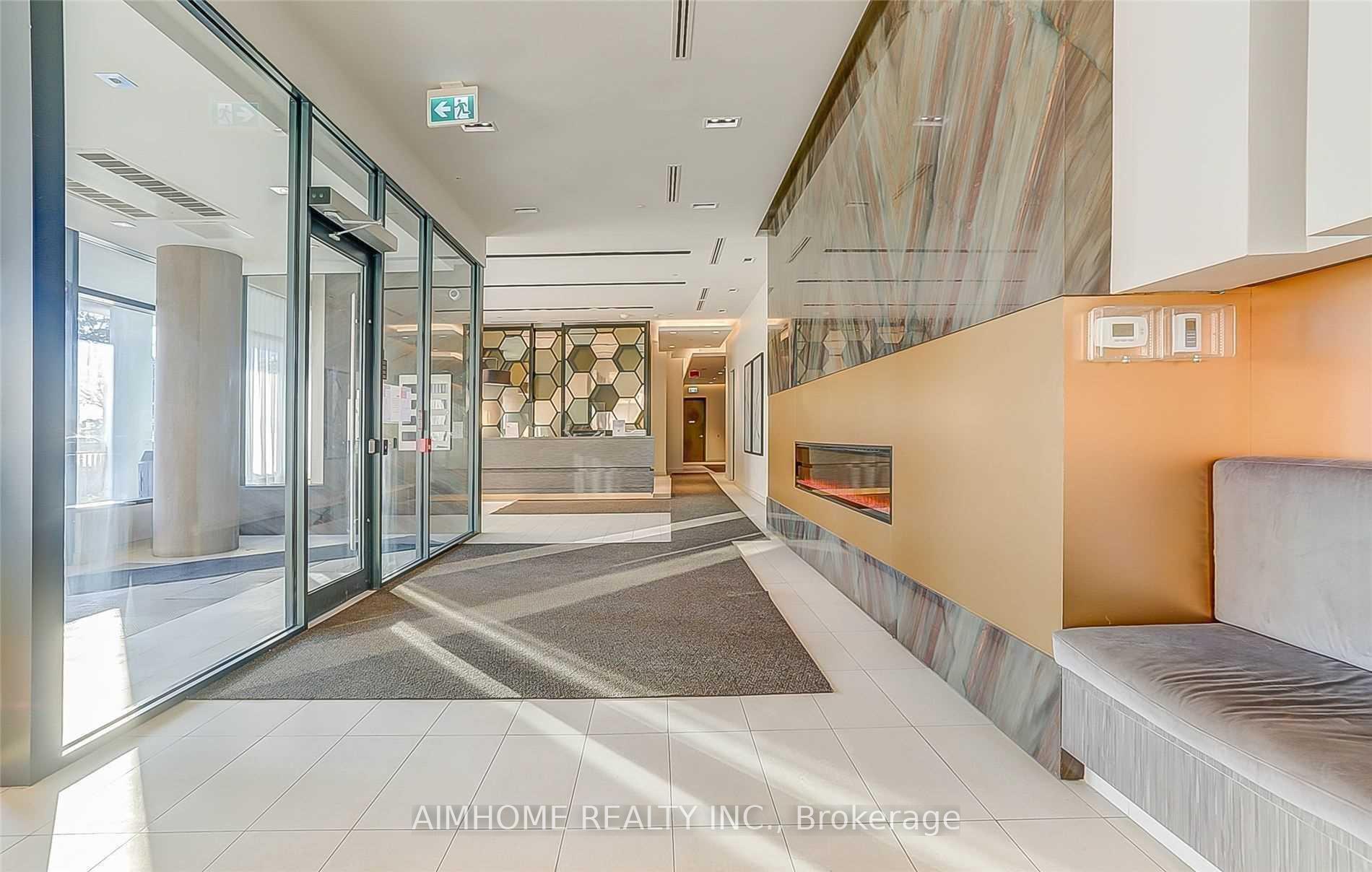 Photo 3 of Unit 1603, 128 Fairview Mall Drive, North York, Don Valley Village — HOMEH