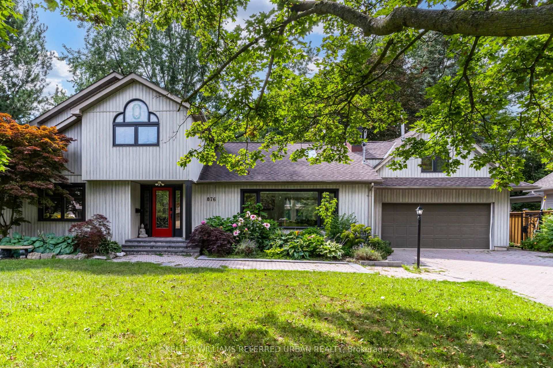 Photo 1 of 876 Parkland Avenue, Mississauga, Clarkson — HOMEH