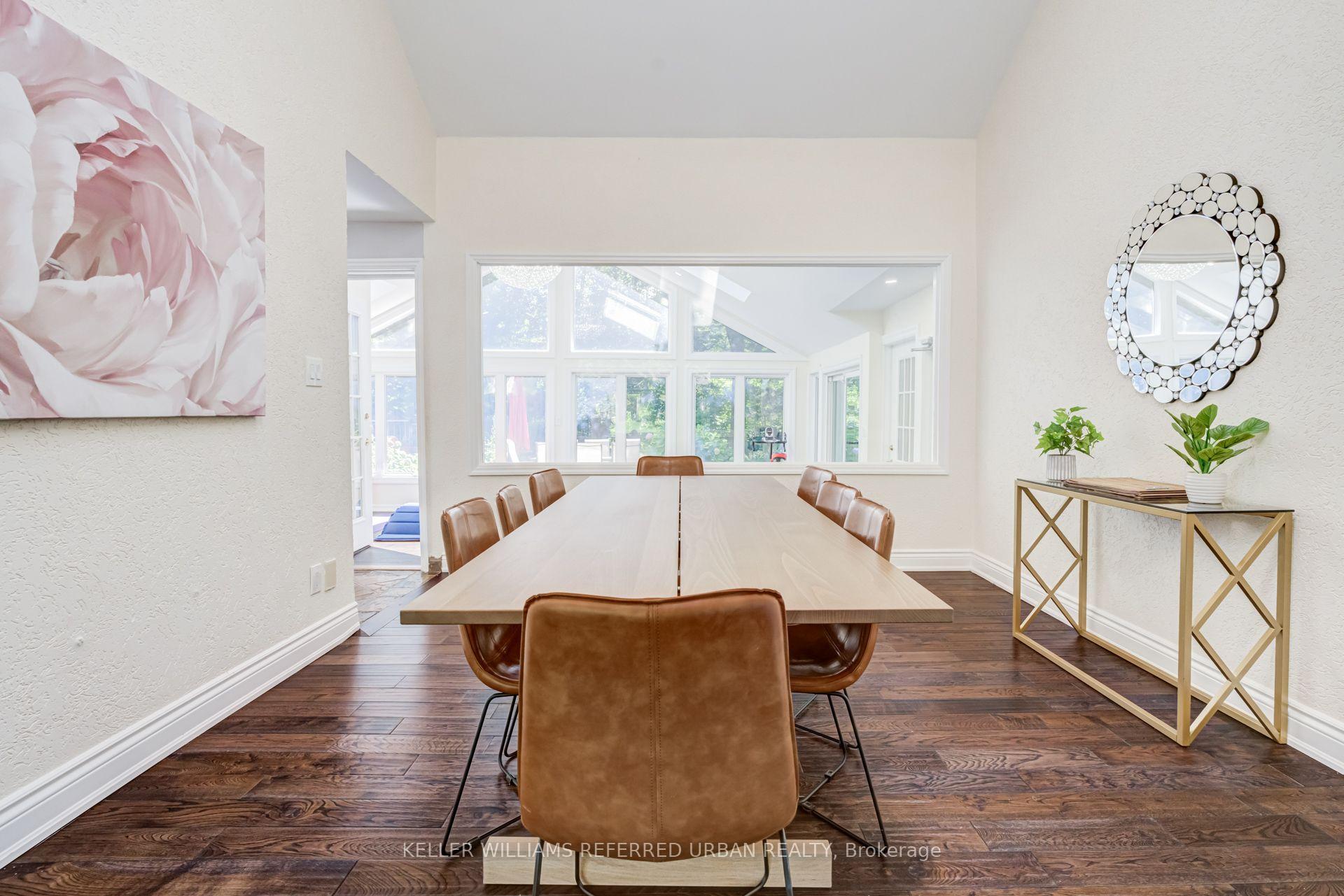 Photo 6 of 876 Parkland Avenue, Mississauga, Clarkson — HOMEH