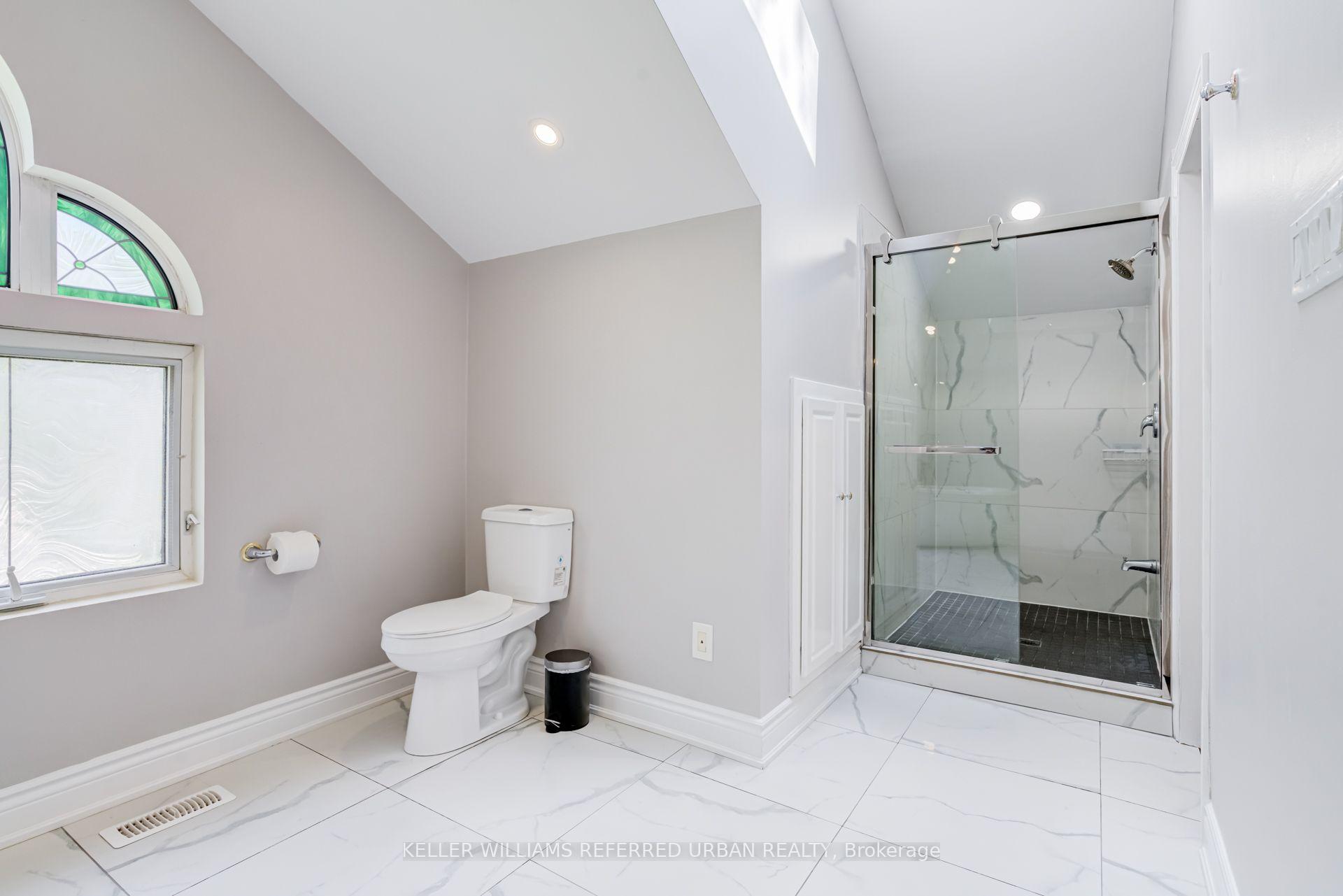 Photo 23 of 876 Parkland Avenue, Mississauga, Clarkson — HOMEH
