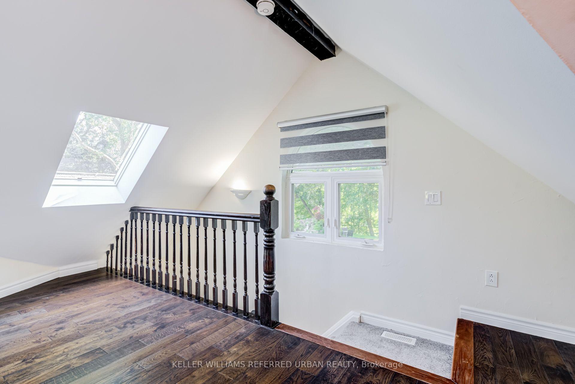 Photo 26 of 876 Parkland Avenue, Mississauga, Clarkson — HOMEH