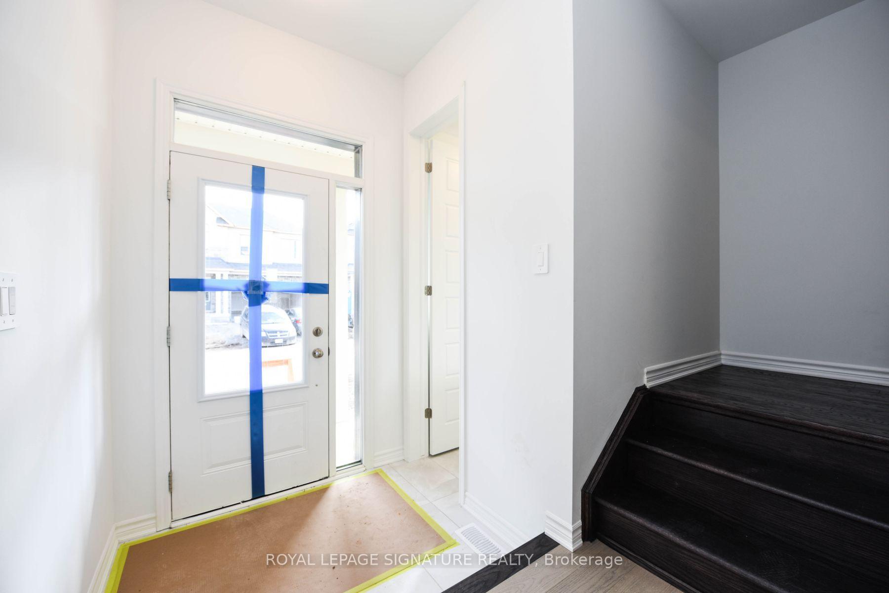 Photo 4 of 1579 Severn Drive, Milton, Bowes — HOMEH