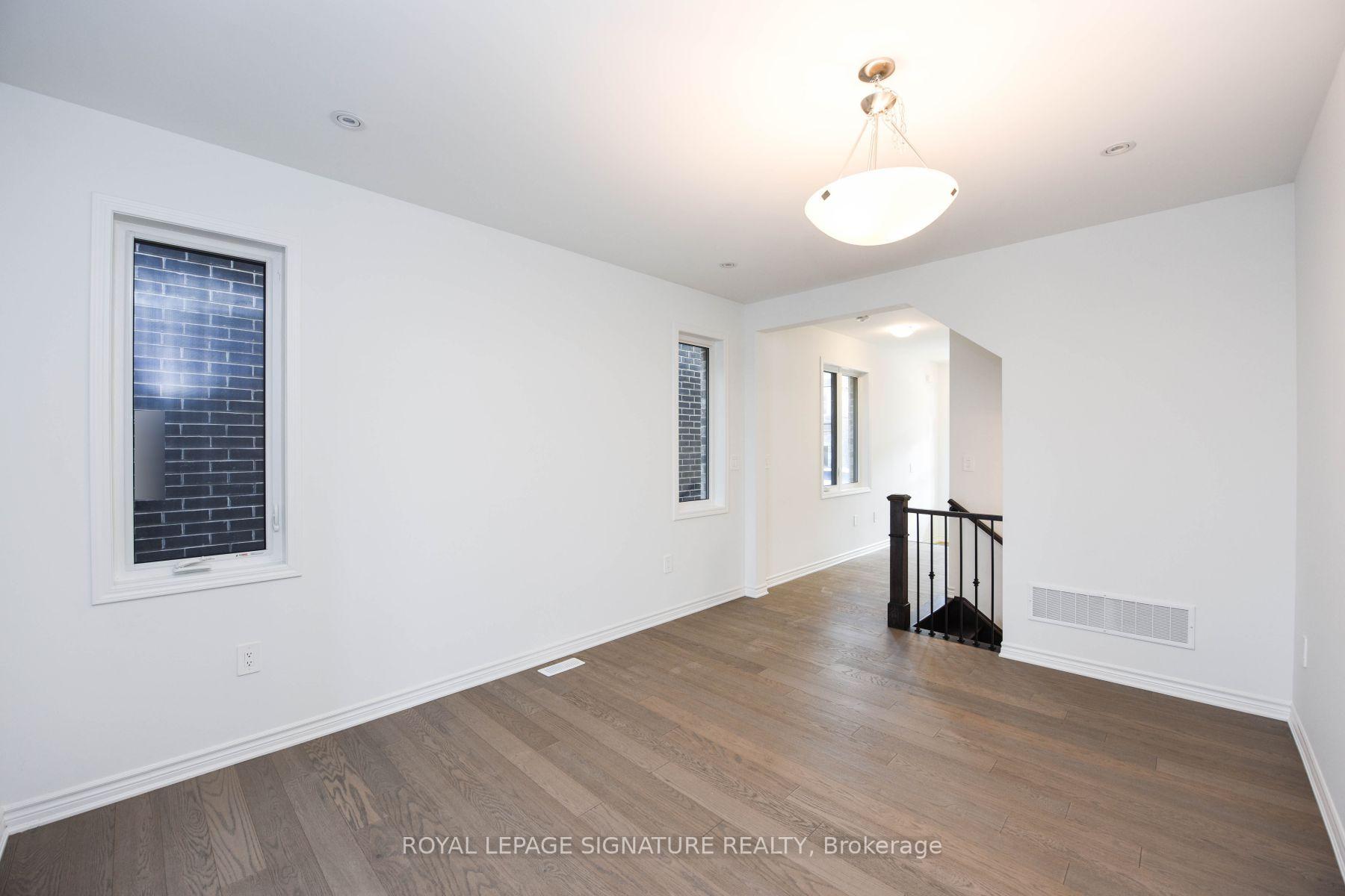 Photo 7 of 1579 Severn Drive, Milton, Bowes — HOMEH