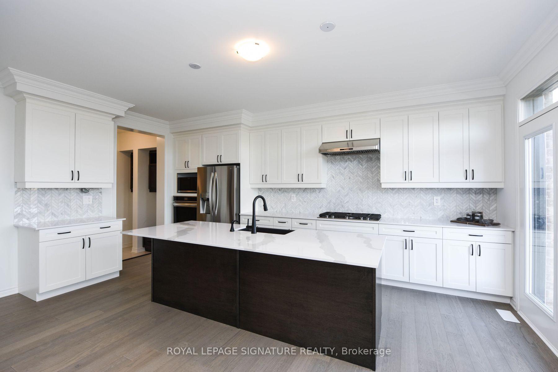 Photo 11 of 1579 Severn Drive, Milton, Bowes — HOMEH