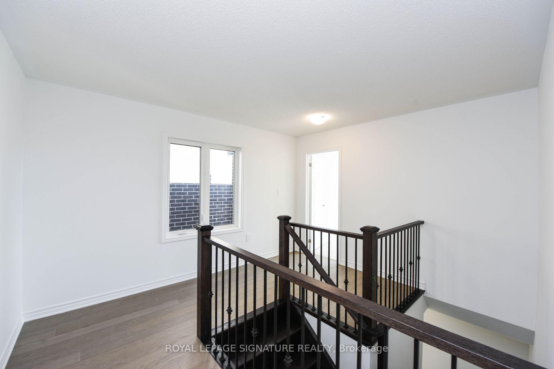Photo 19 of 1579 Severn Drive, Milton, Bowes — HOMEH
