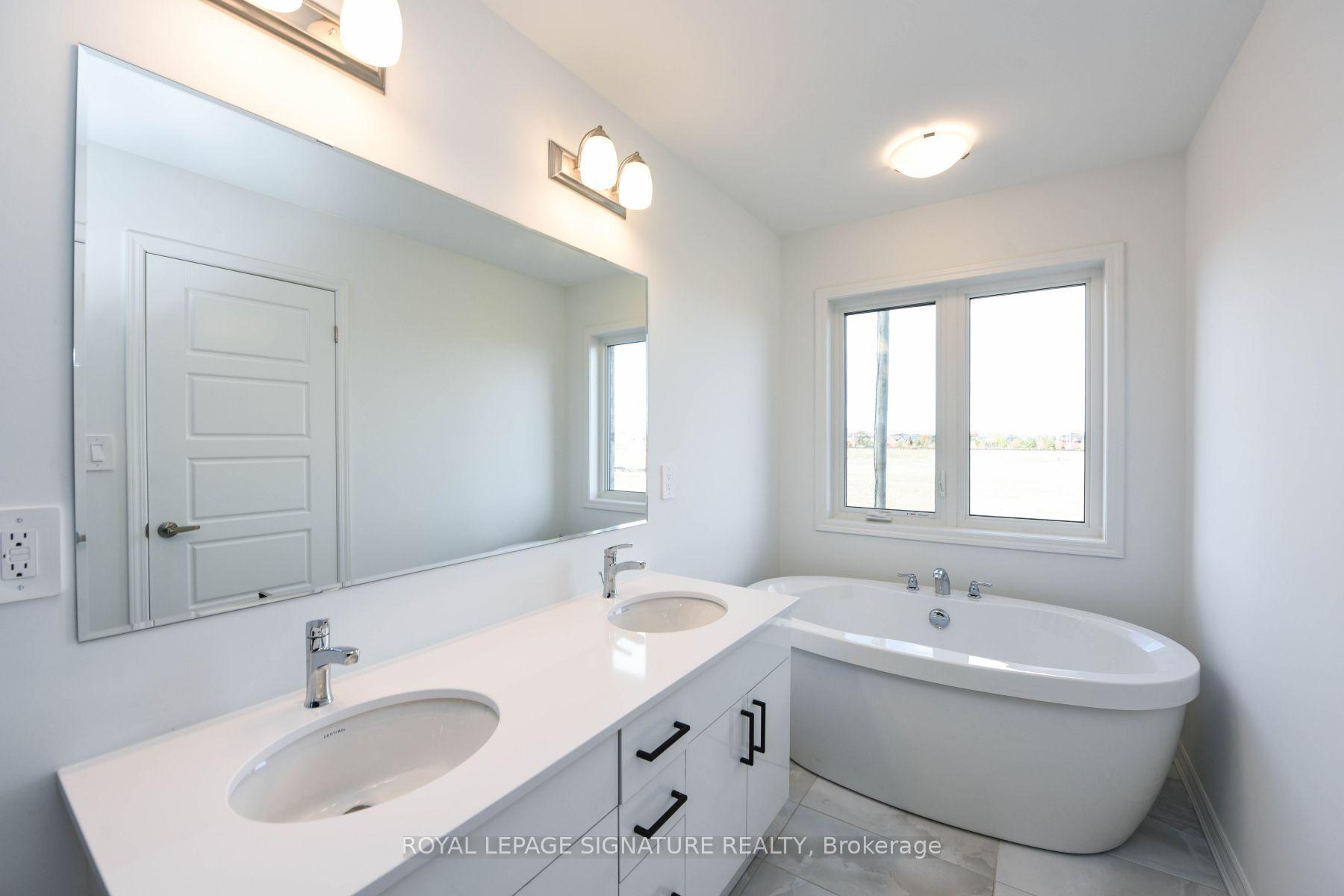 Photo 24 of 1579 Severn Drive, Milton, Bowes — HOMEH