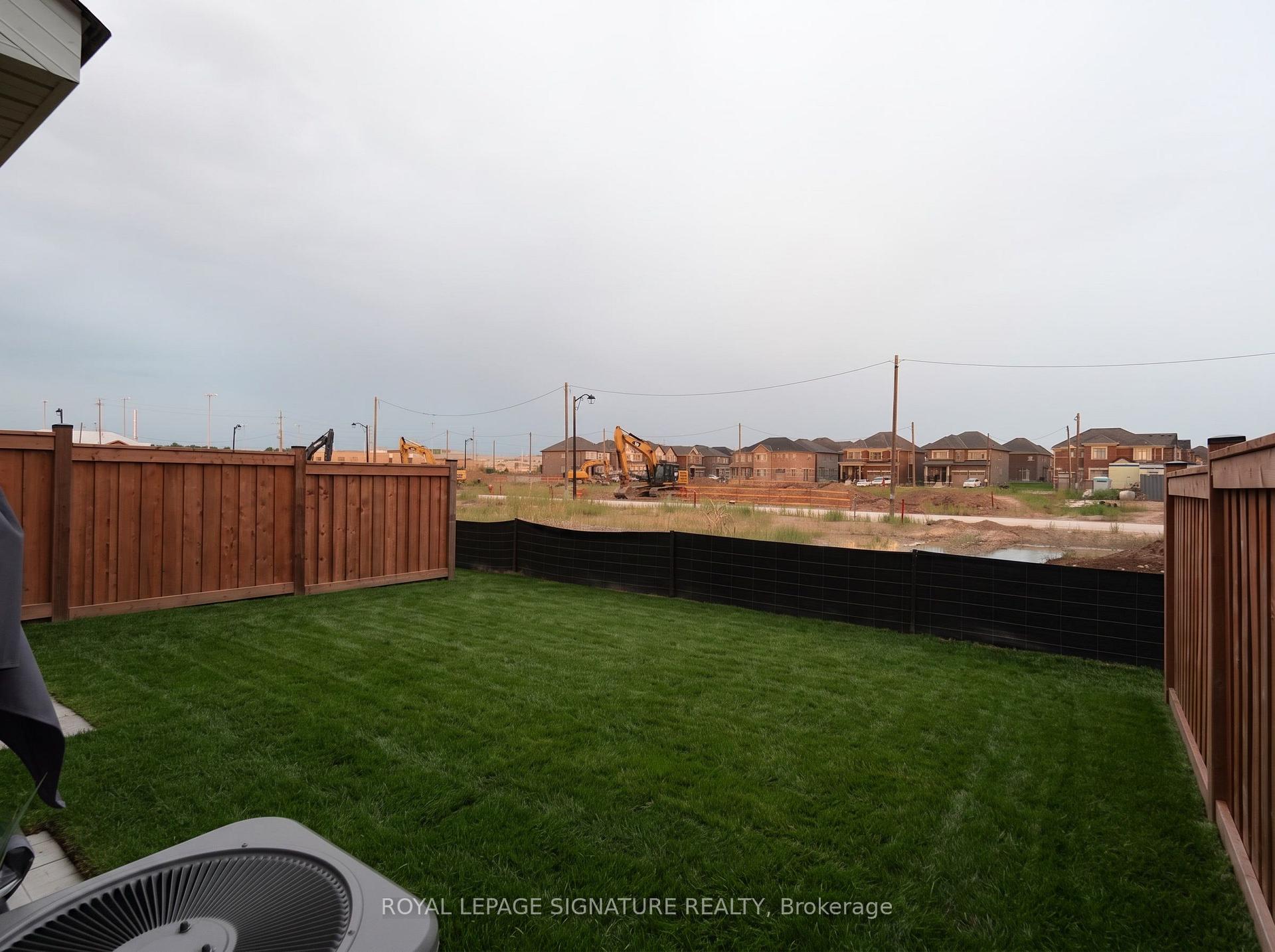 Photo 37 of 1579 Severn Drive, Milton, Bowes — HOMEH