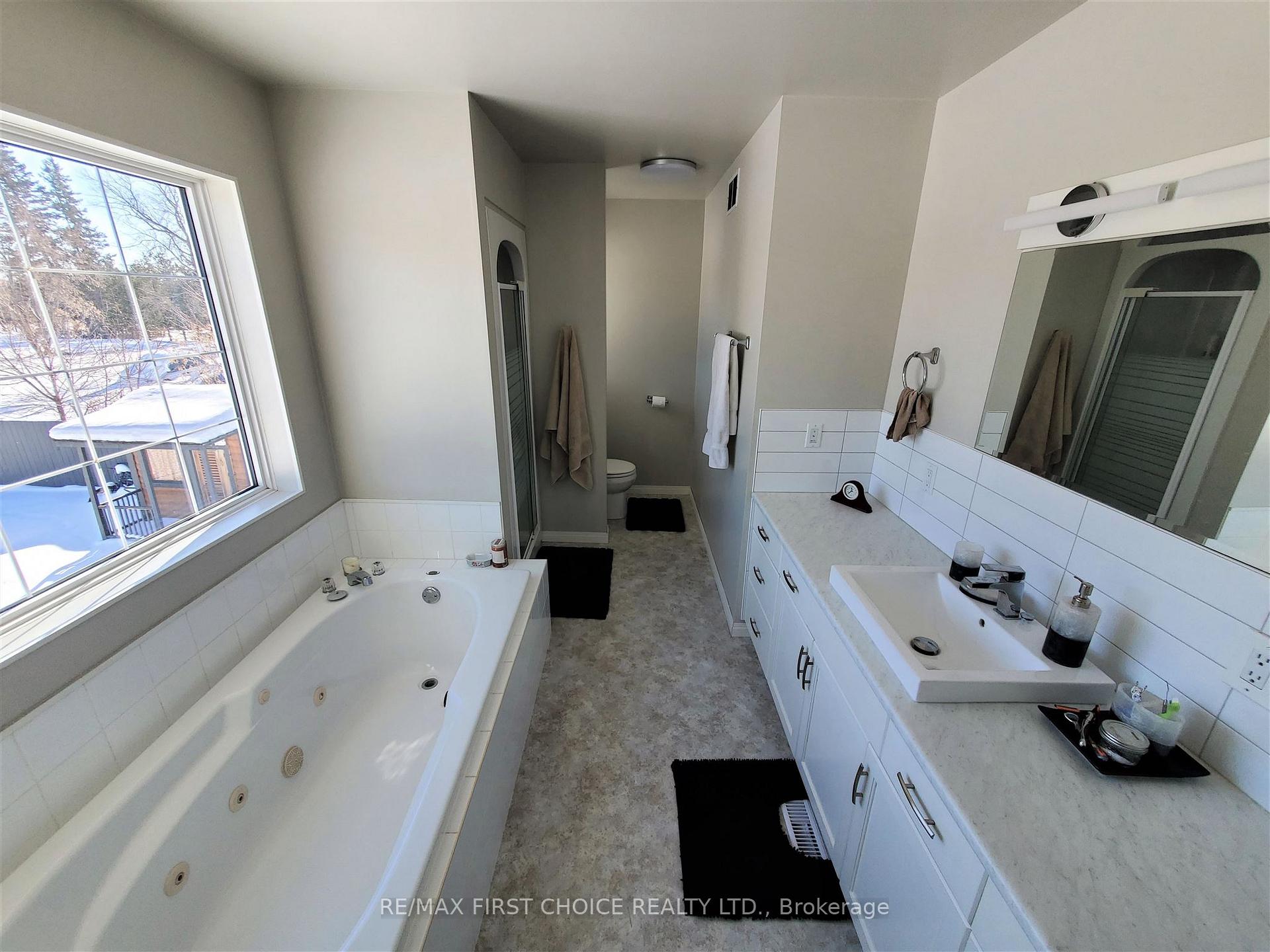 Photo 15 of 100 Queen Street, Chapple, TB-402 — HOMEH