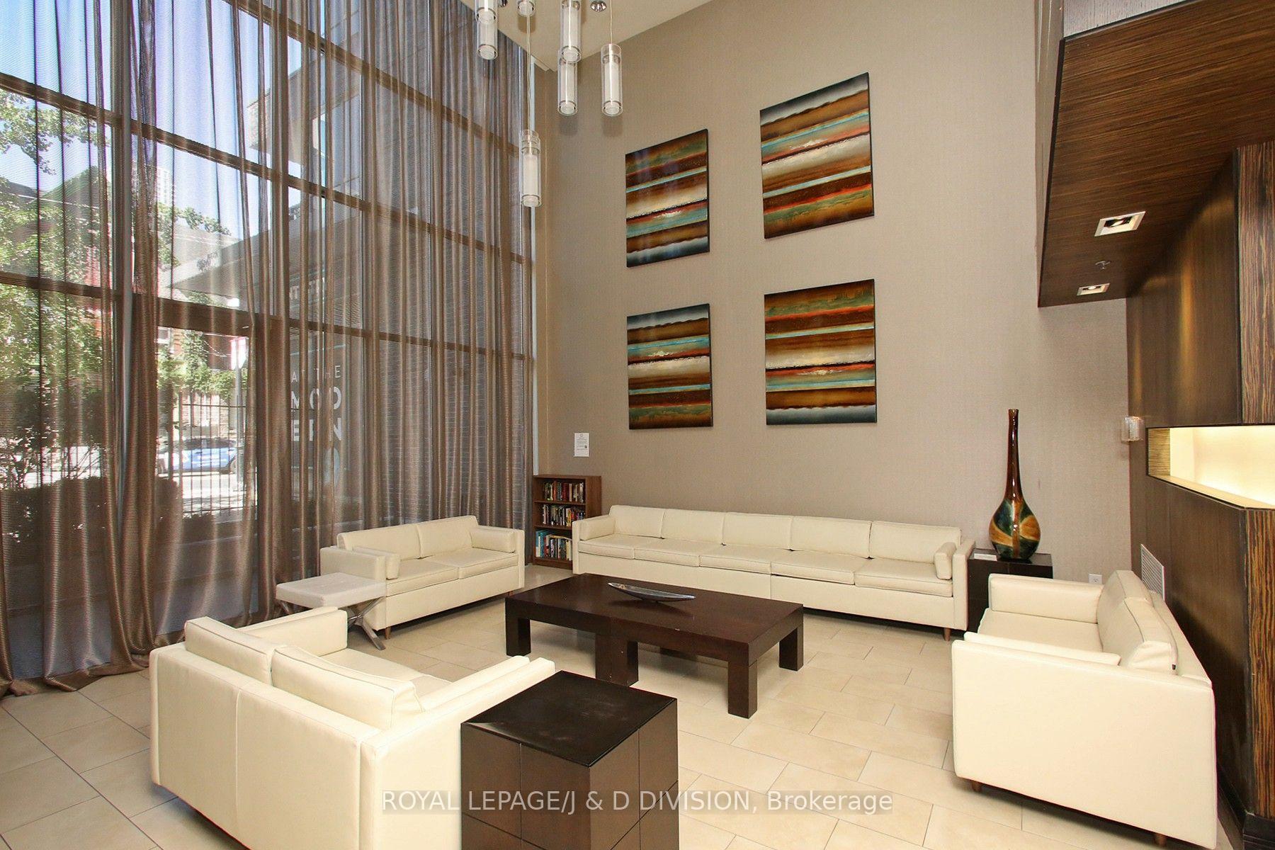 Photo 6 of Unit 304, 320 Richmond Street E, Toronto, Moss Park — HOMEH