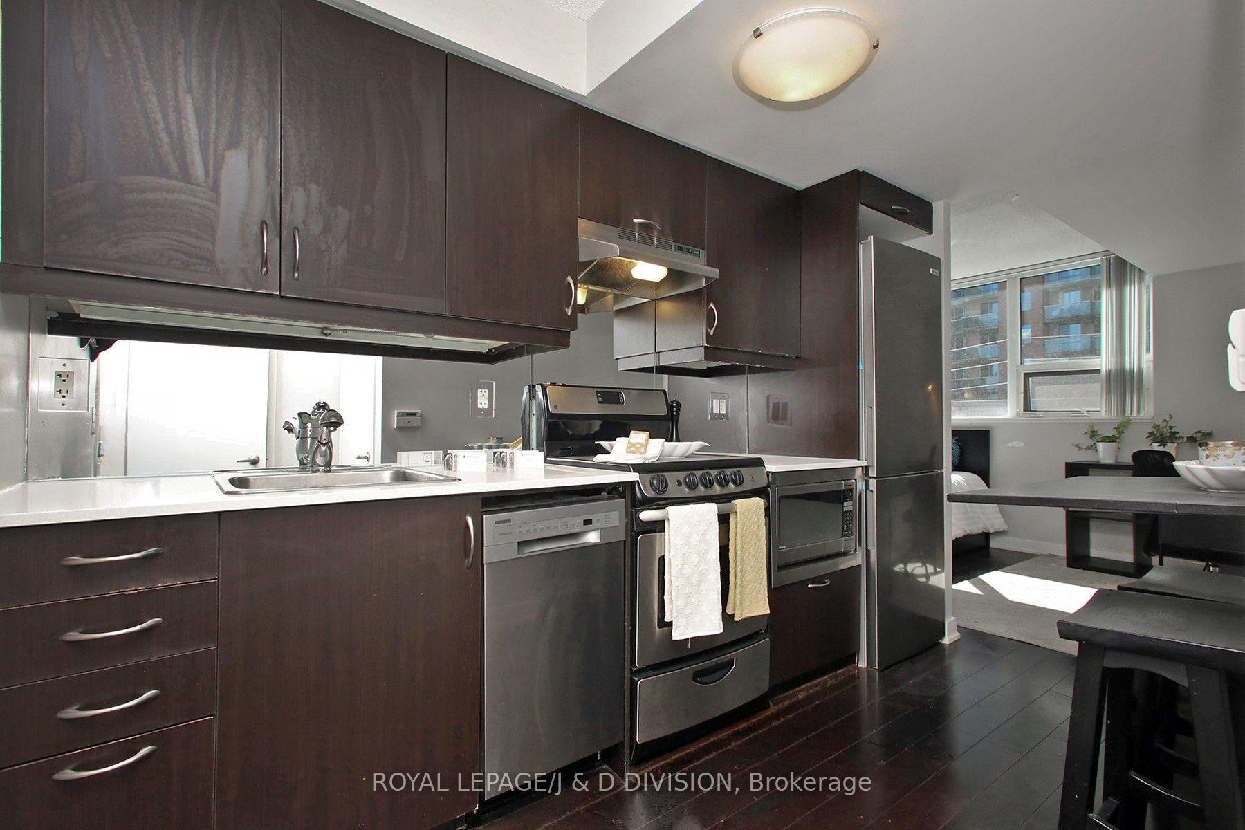 Photo 16 of Unit 304, 320 Richmond Street E, Toronto, Moss Park — HOMEH