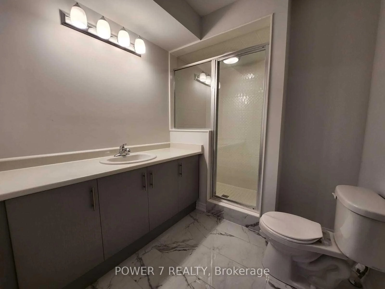 Photo 16 of 583 White's Hill Avenue, Markham, Cornell — HOMEH
