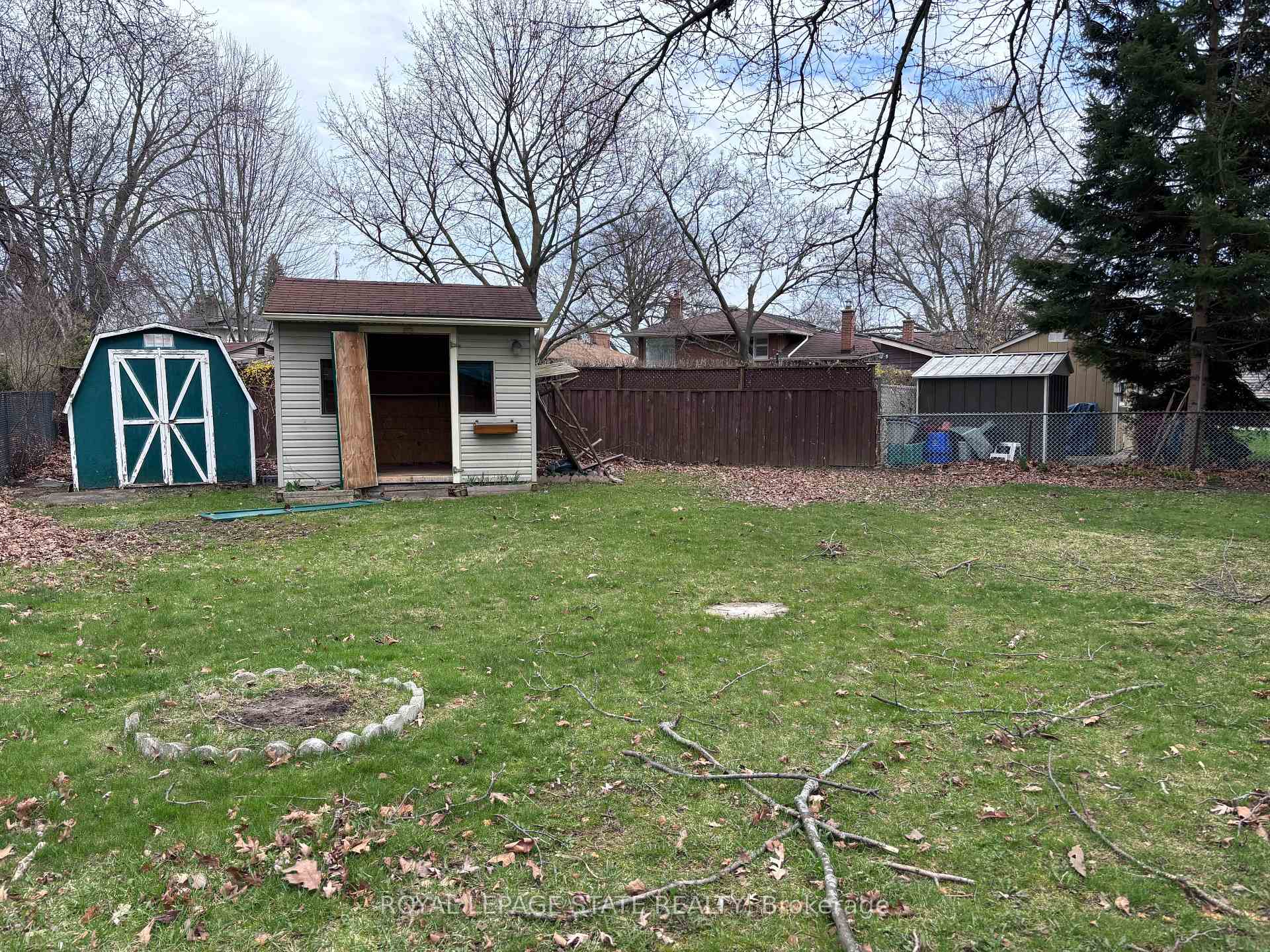 Photo 27 of 4 Beechwood Court, St. Catharines, Lakeshore — HOMEH