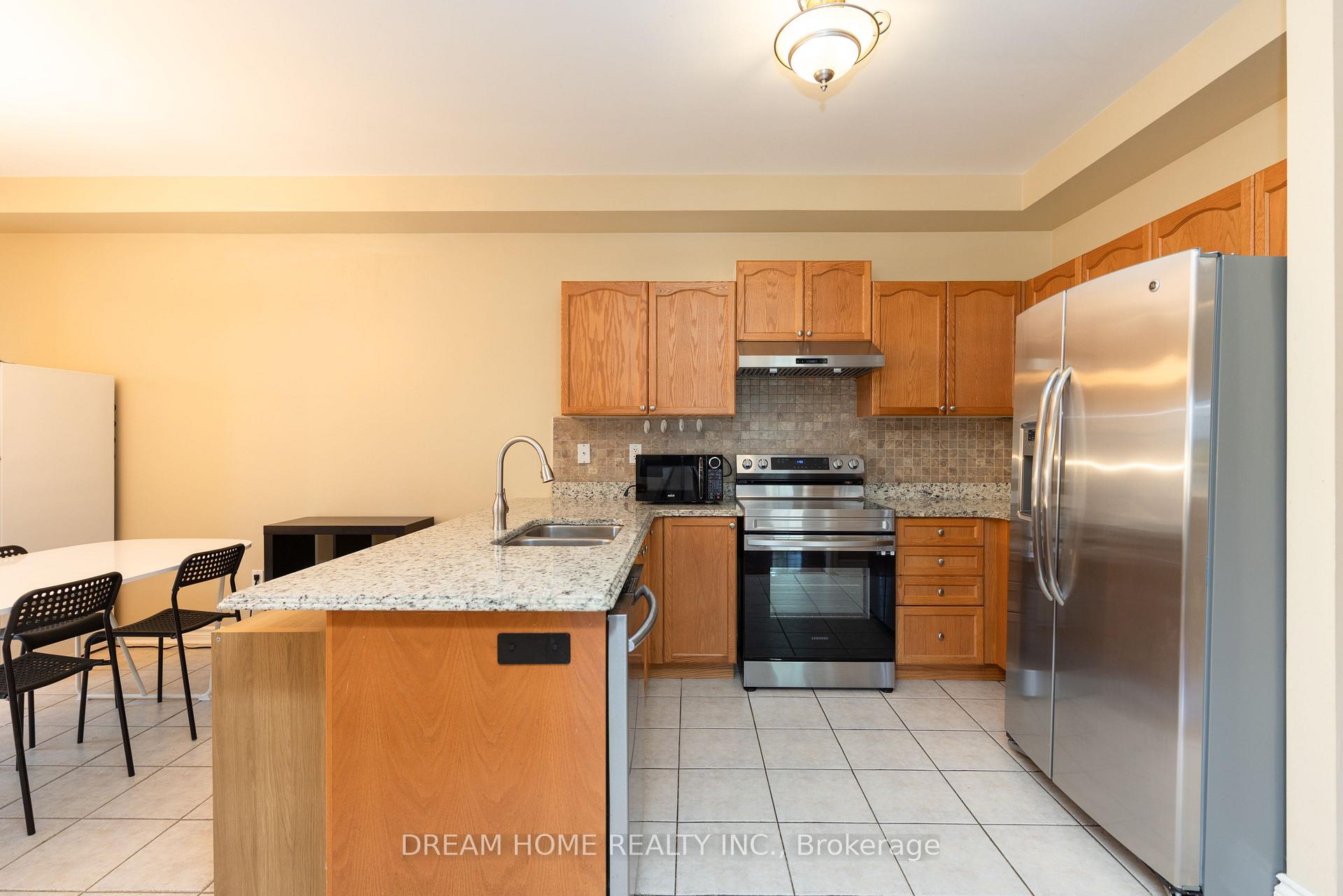 Photo 18 of 4083 Ellesmere Road, Scarborough, Highland Creek — HOMEH