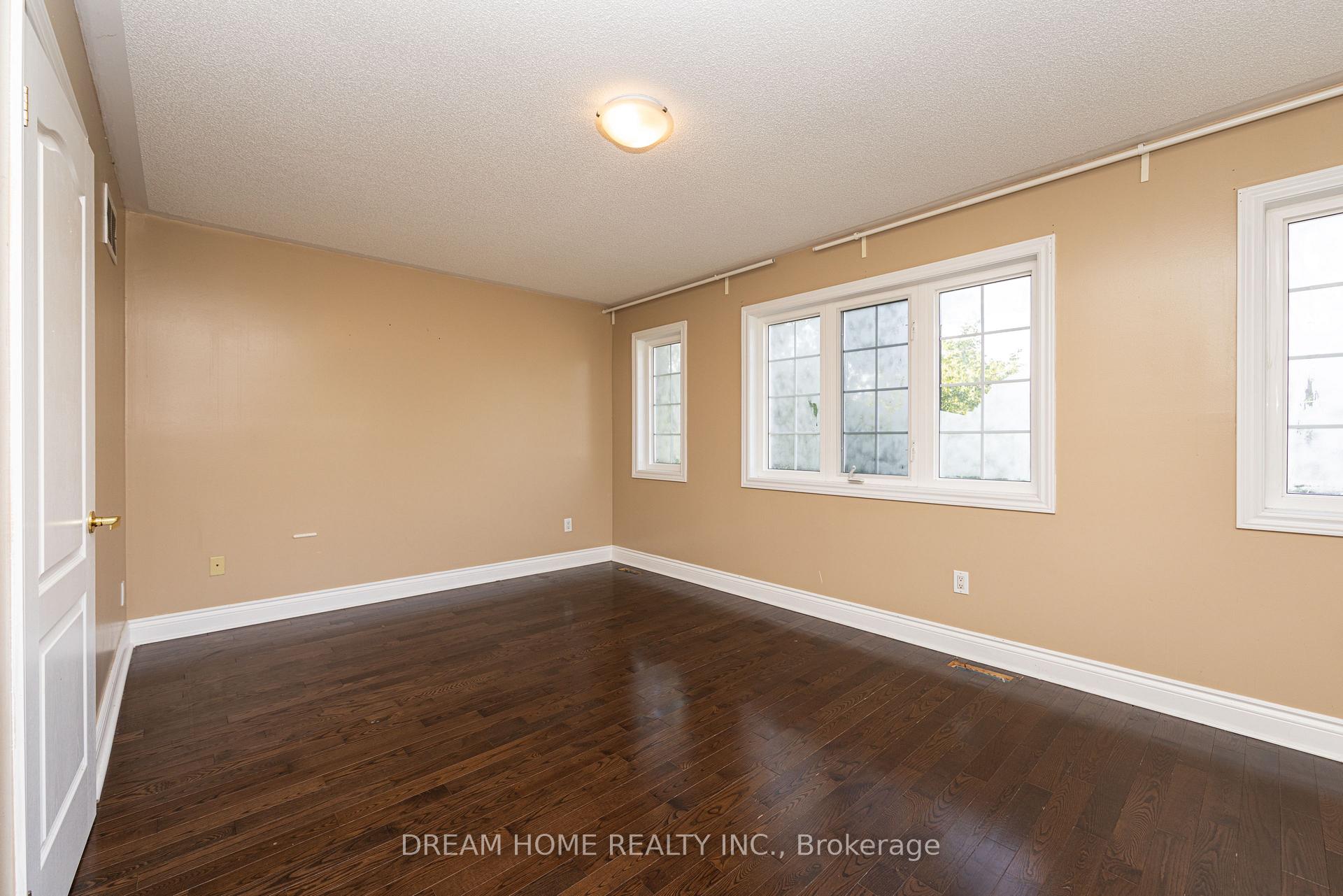 Photo 32 of 4083 Ellesmere Road, Scarborough, Highland Creek — HOMEH