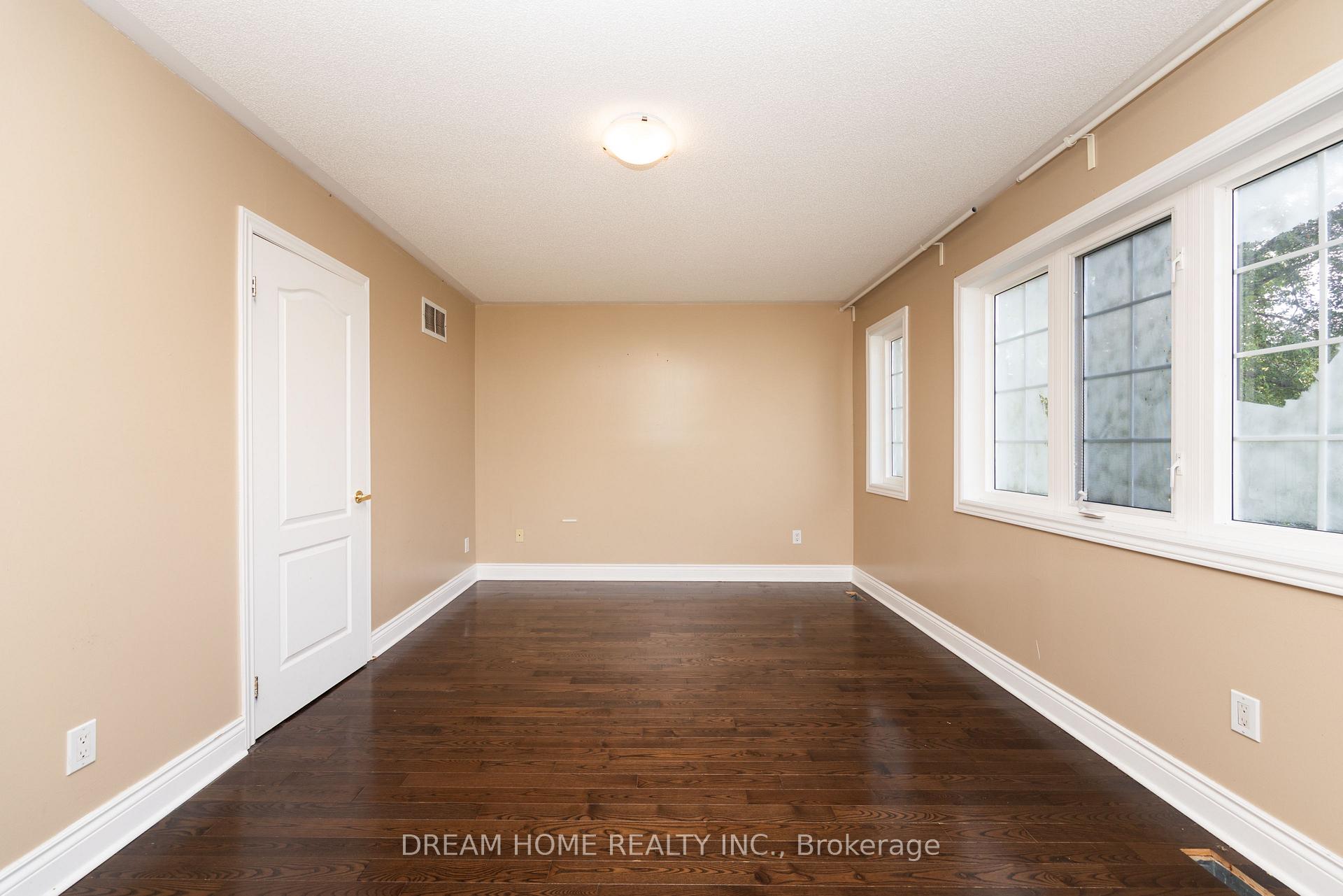 Photo 33 of 4083 Ellesmere Road, Scarborough, Highland Creek — HOMEH