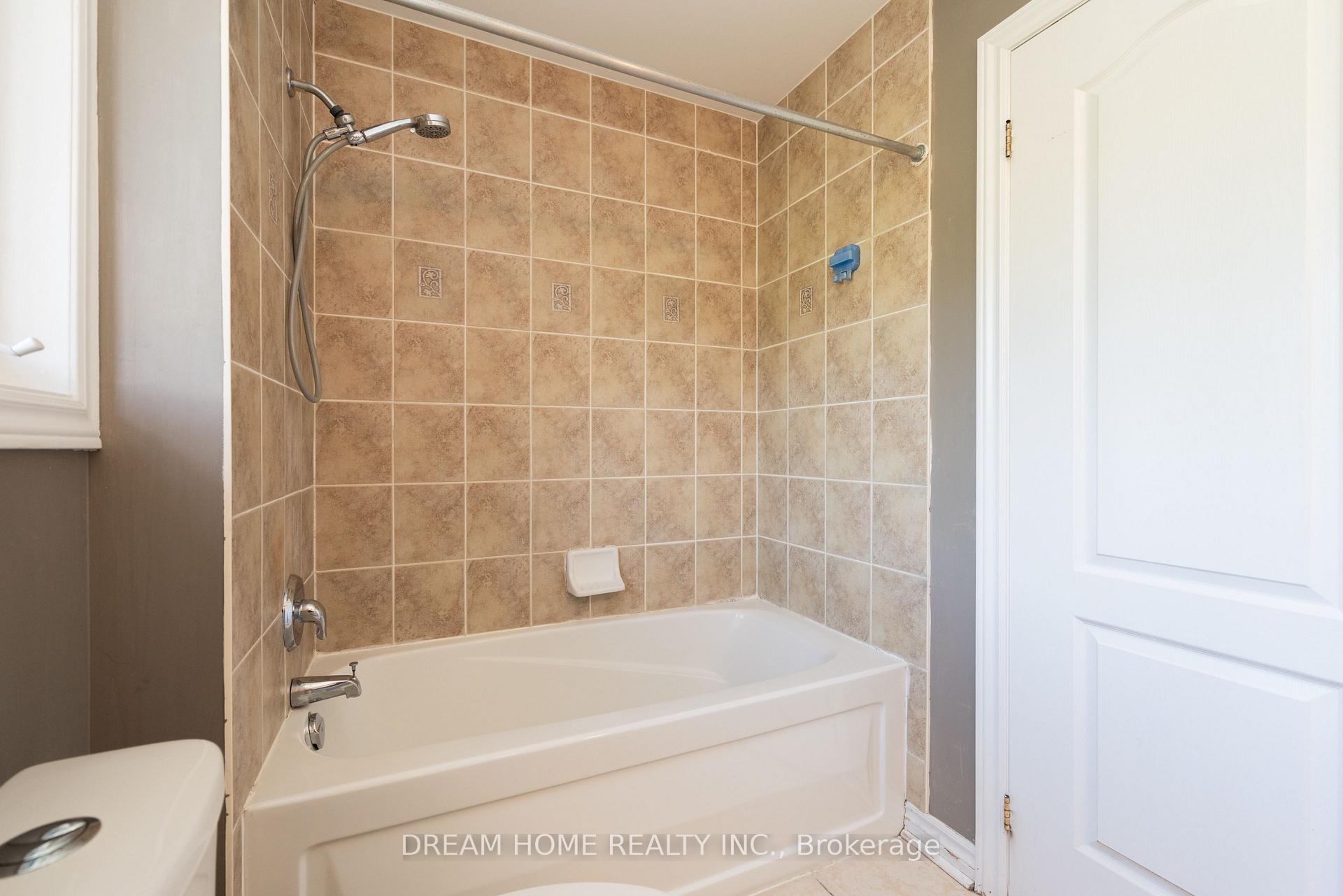 Photo 42 of 4083 Ellesmere Road, Scarborough, Highland Creek — HOMEH