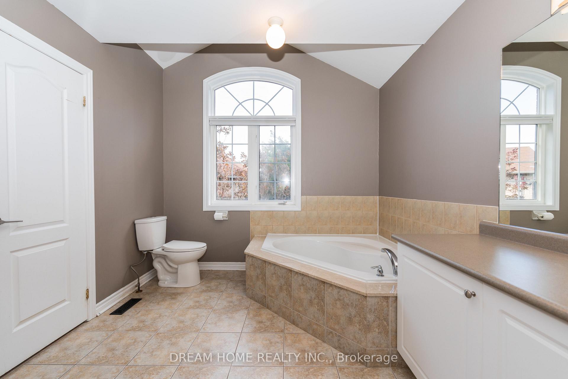 Photo 48 of 4083 Ellesmere Road, Scarborough, Highland Creek — HOMEH