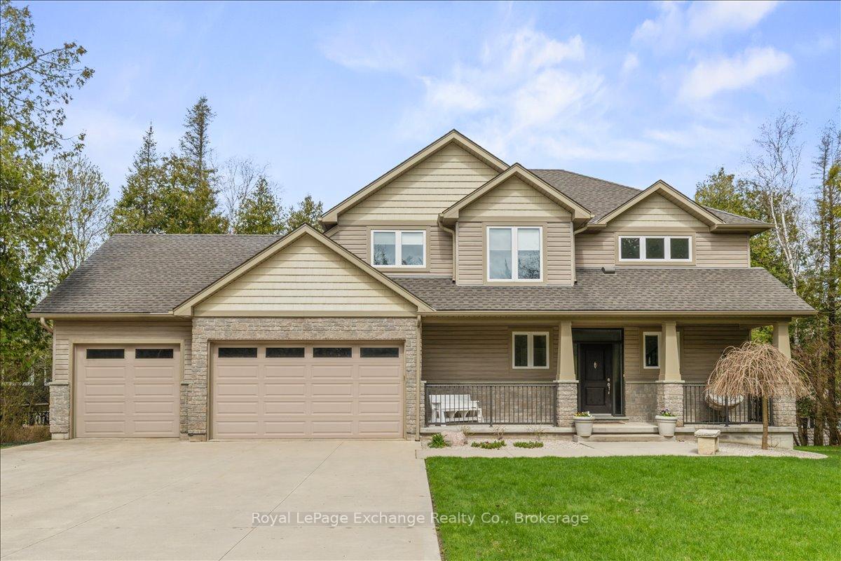 Photo 2 of 14 Kuehner Street, Kincardine — HOMEH