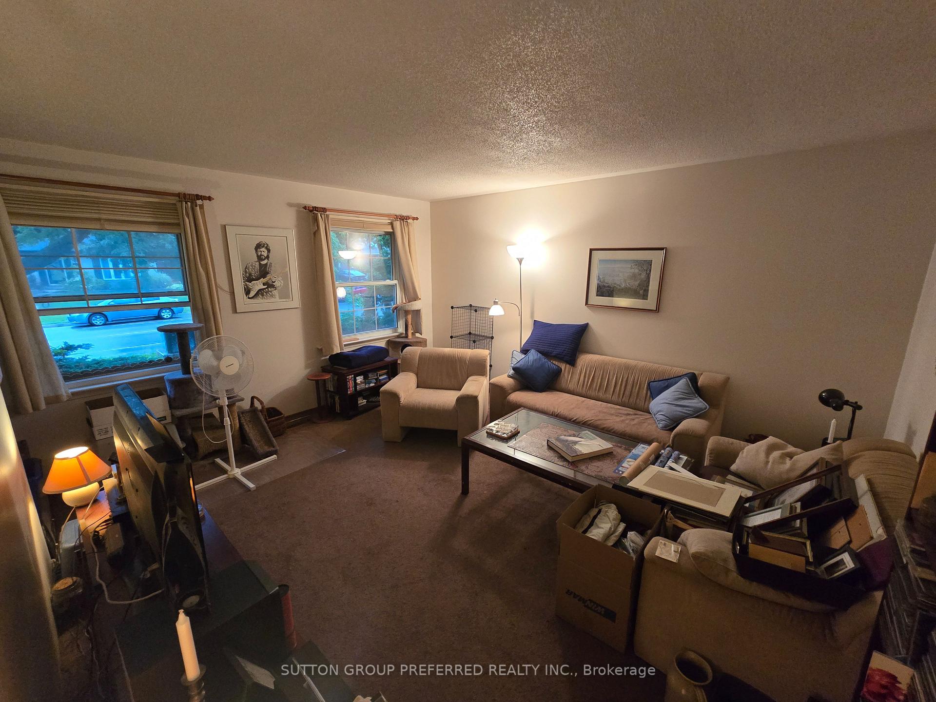 Photo 10 of 383 Ferndale Avenue, London, South Q — HOMEH