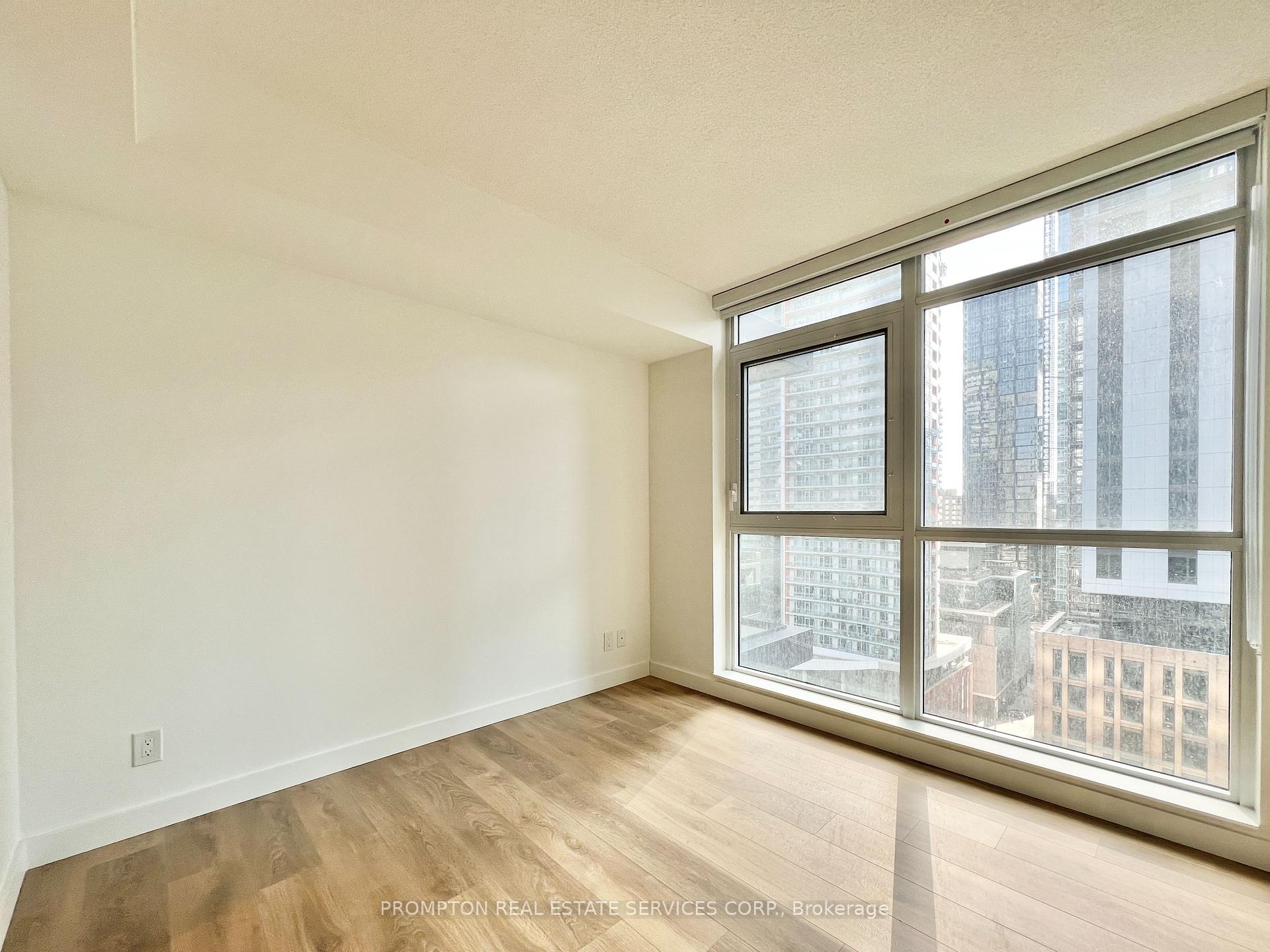 Photo 5 of Unit 2007, 38 Widmer Street, Toronto, Waterfront Communities — HOMEH