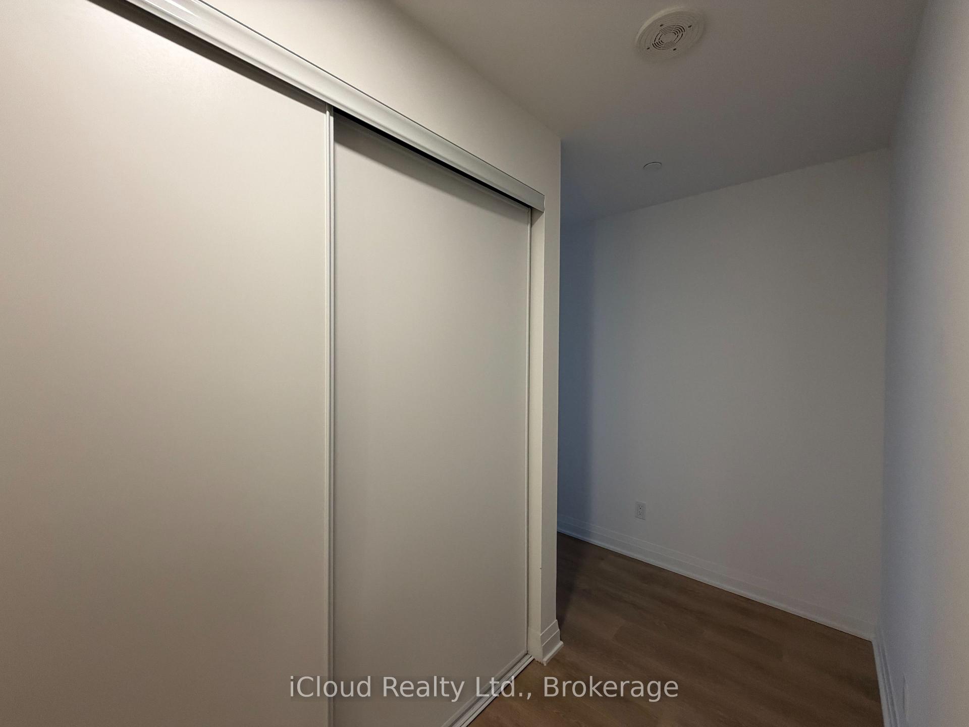 Photo 5 of Unit 5304, 4015 The Exchange, Mississauga, City Centre — HOMEH