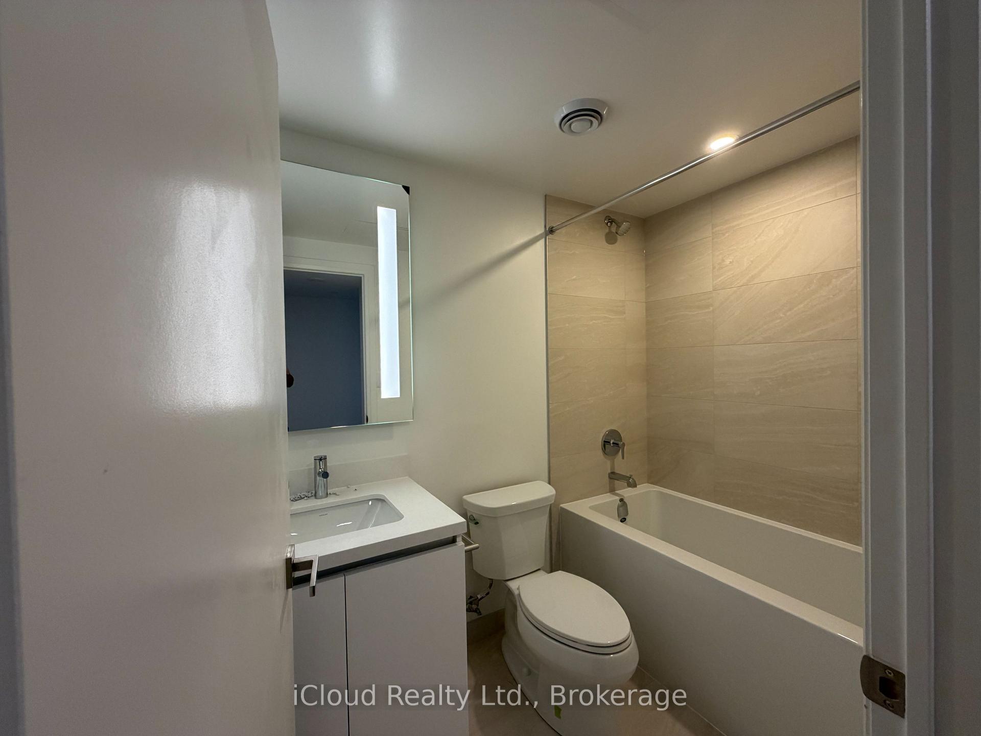 Photo 6 of Unit 5304, 4015 The Exchange, Mississauga, City Centre — HOMEH
