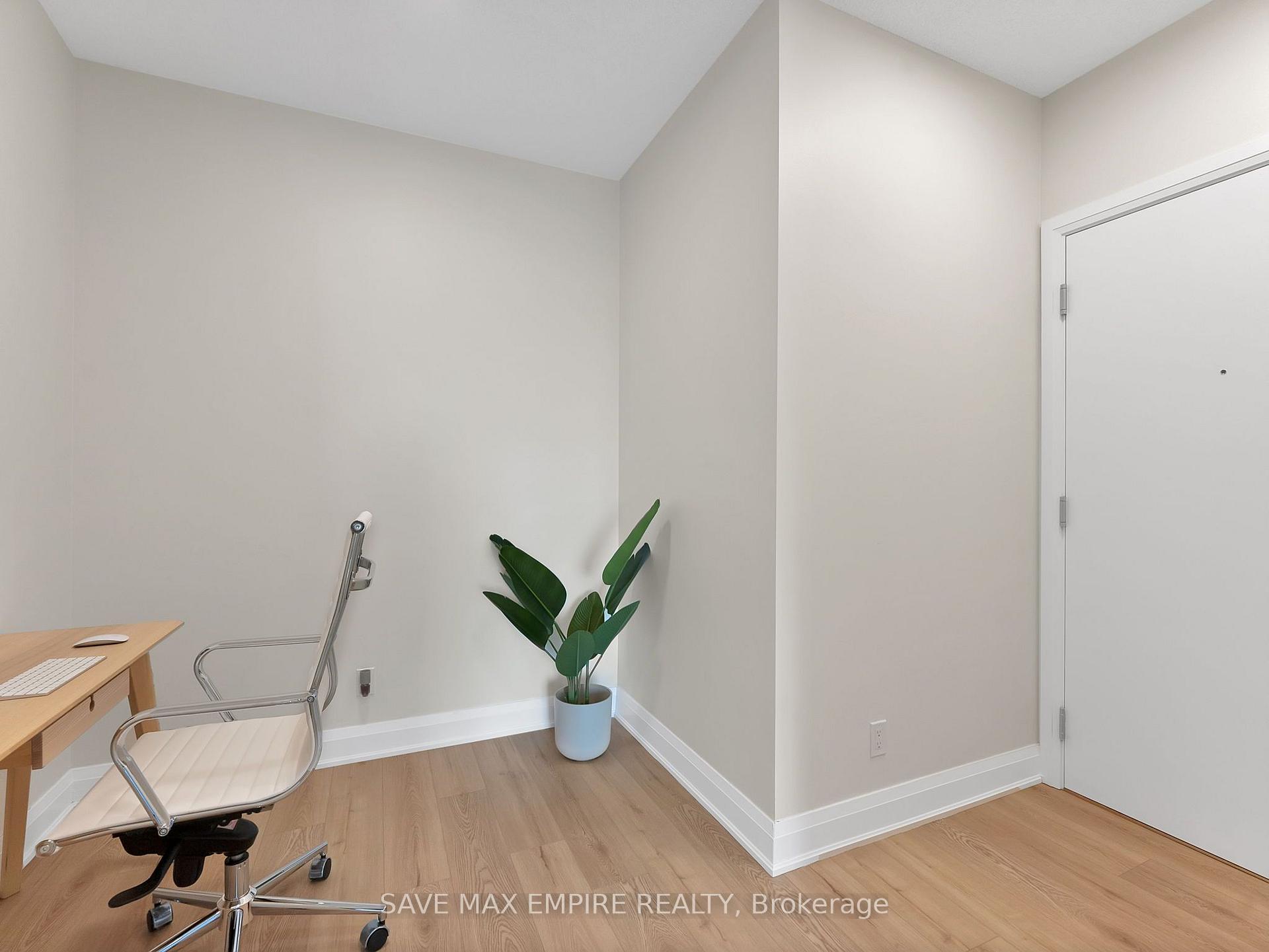 Photo 4 of Unit 1607, 56 Annie Craig Drive, Etobicoke, Mimico — HOMEH