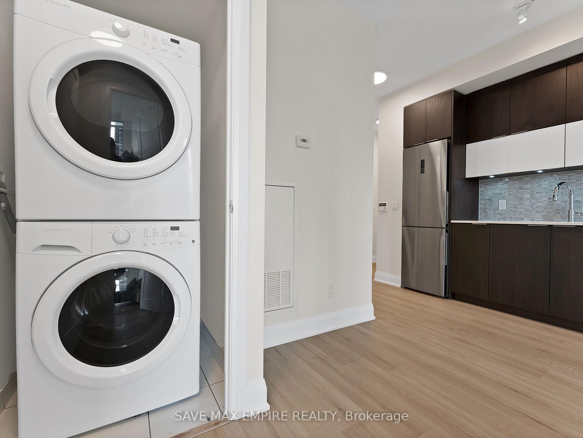 Photo 13 of Unit 1607, 56 Annie Craig Drive, Etobicoke, Mimico — HOMEH